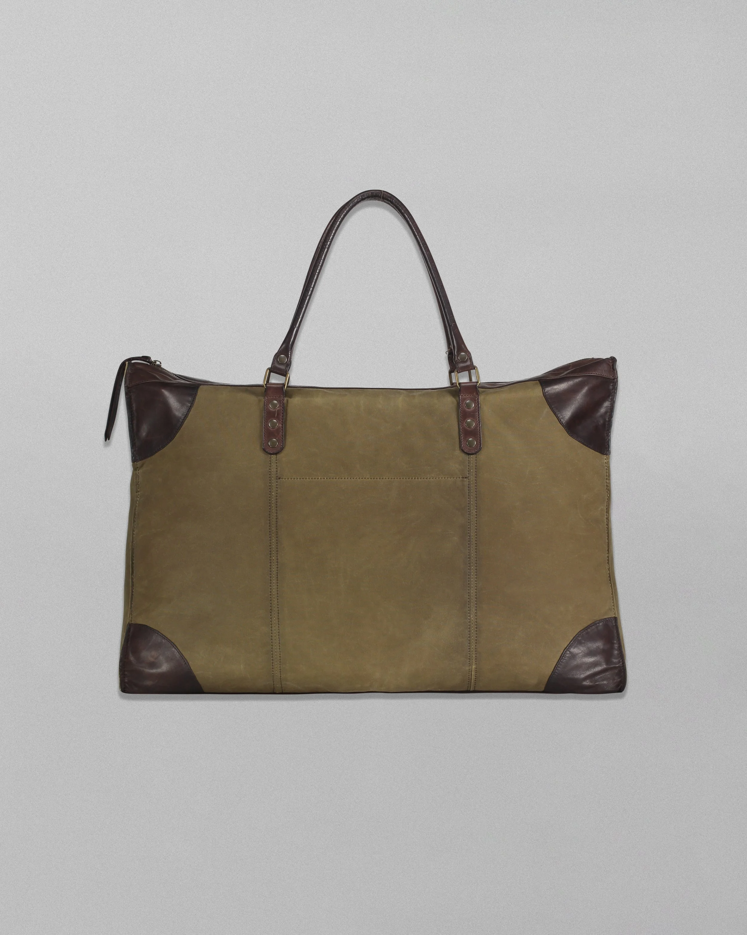 WEEKEND_BAG_FRONT_fixed.jpg