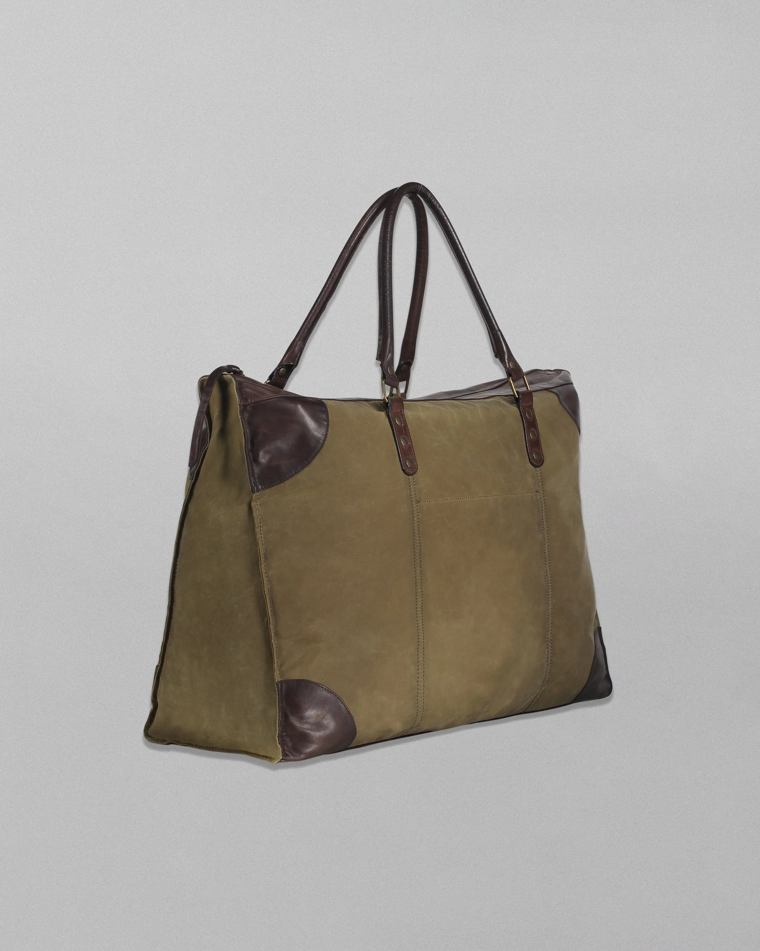 WEEKEND_BAG_LAT_fixed.jpg