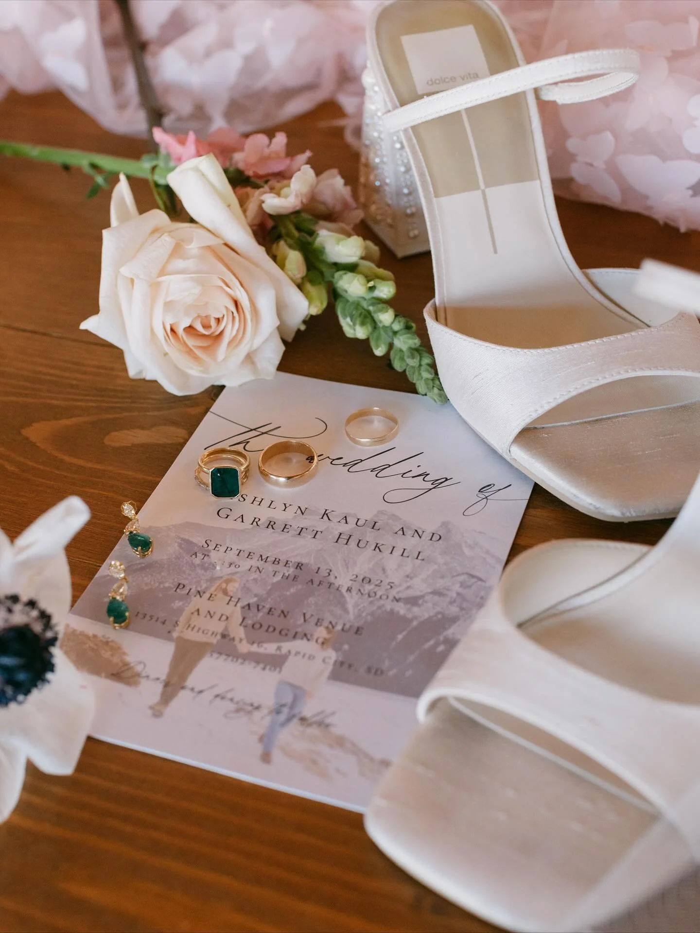 Just a post to say: I&rsquo;m still here! I&rsquo;m typing this between delivering a gallery, and moving on to the next gallery. 

You guys keep me so busy, I&rsquo;m truly so blessed. I have the best job in the world. You&rsquo;re booking out my 202