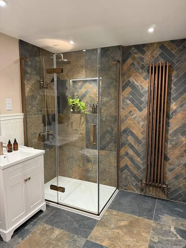 bathroom 2.jpg