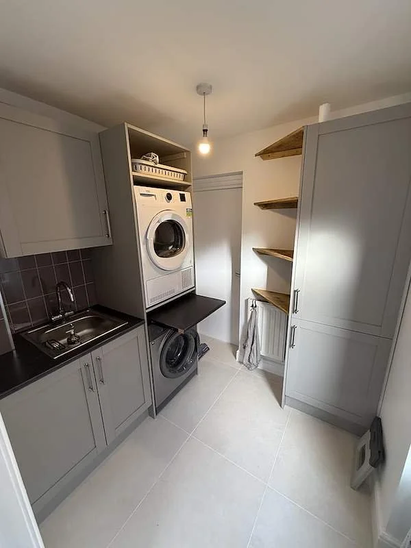 kitchen 1.jpg