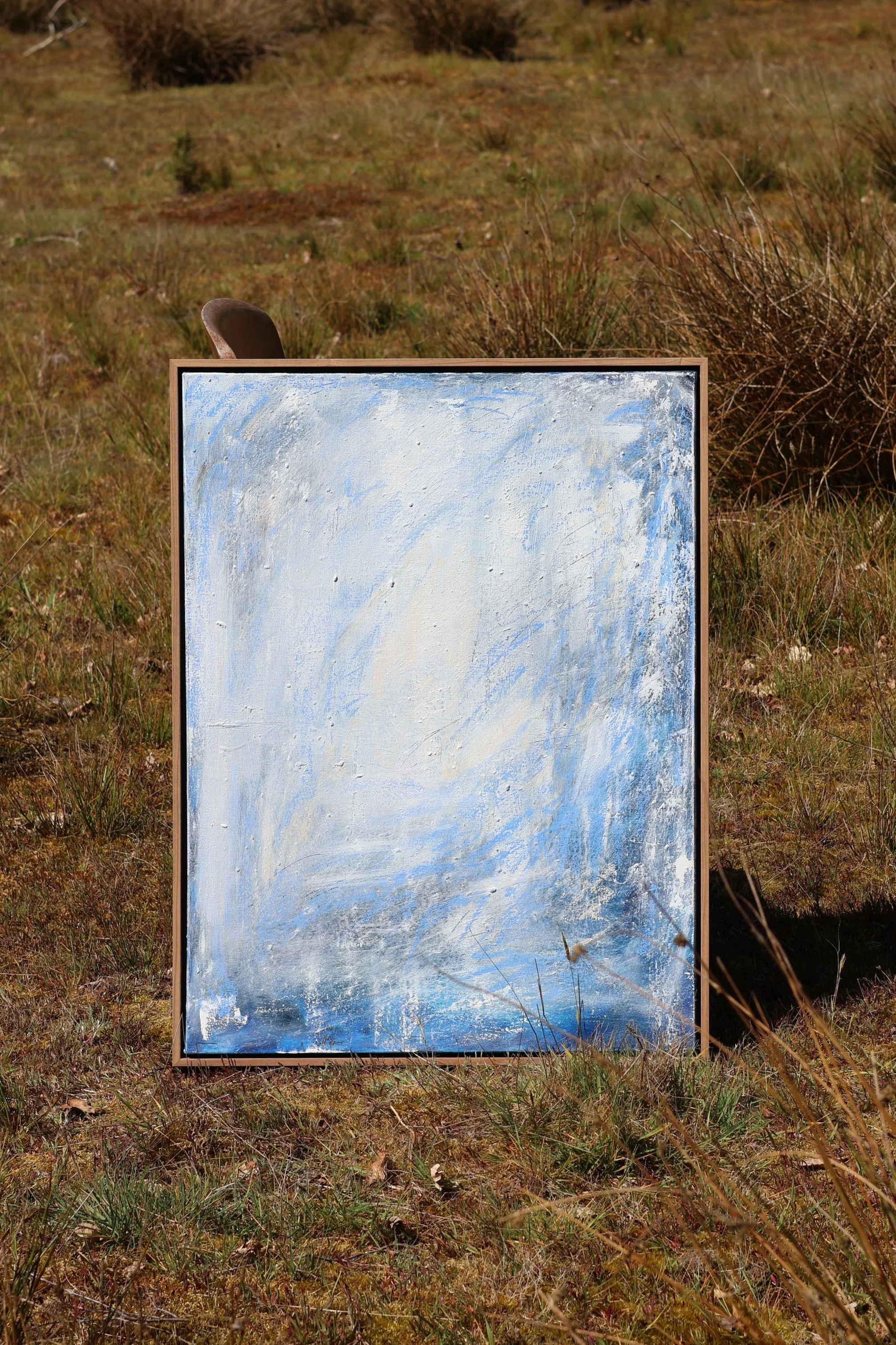 Soft horizon, 2026, acryl and oil stick on canvas - 63x83 cm