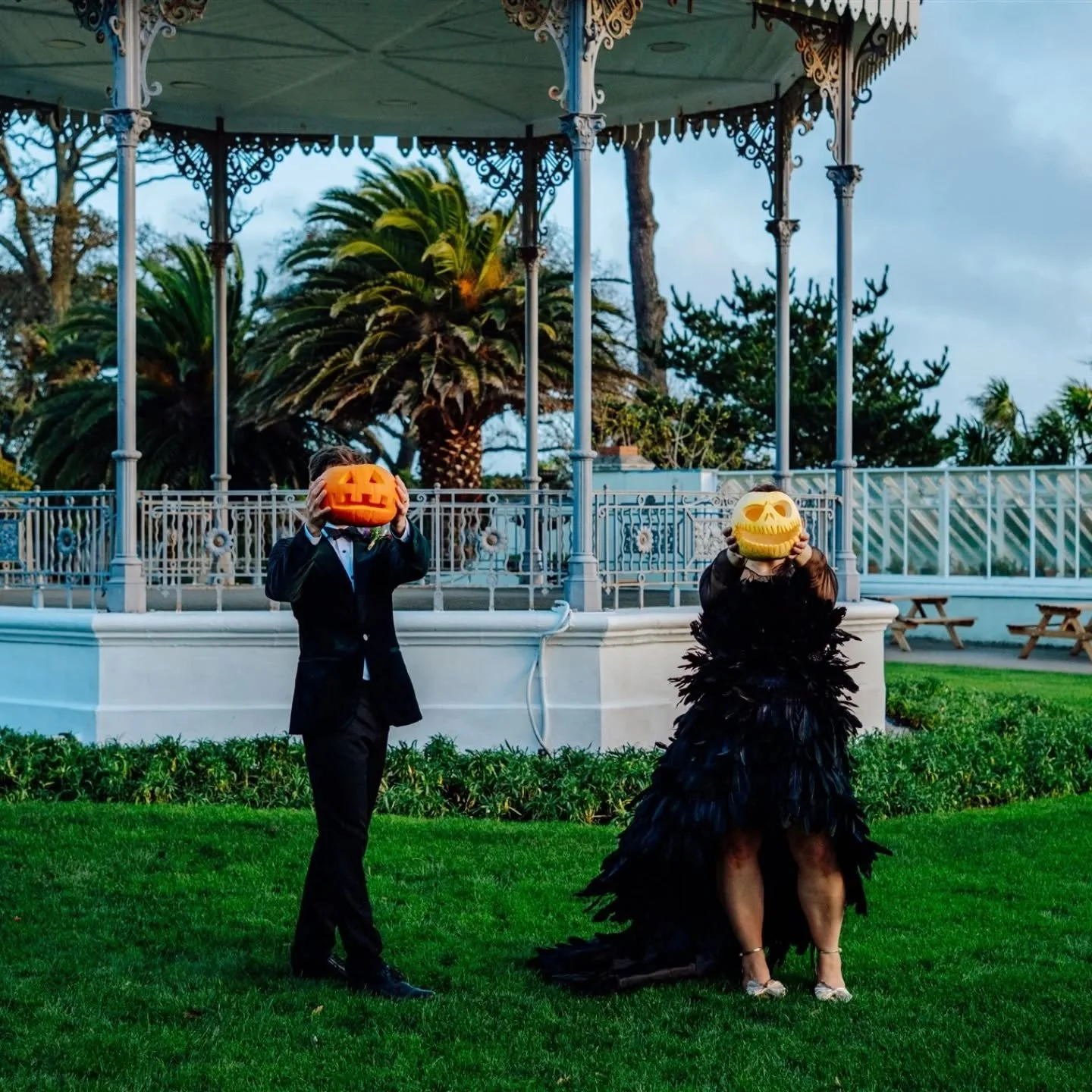 🎃 A Spooktacularly Romantic Halloween Wedding! 👻
(Insert your chosen photo or carousel of the Princess Pavilions Halloween wedding here)
The atmosphere was pure magic for [Couple's Names/Tag the Couple] at the Princess Pavilions, Falmouth this Hall