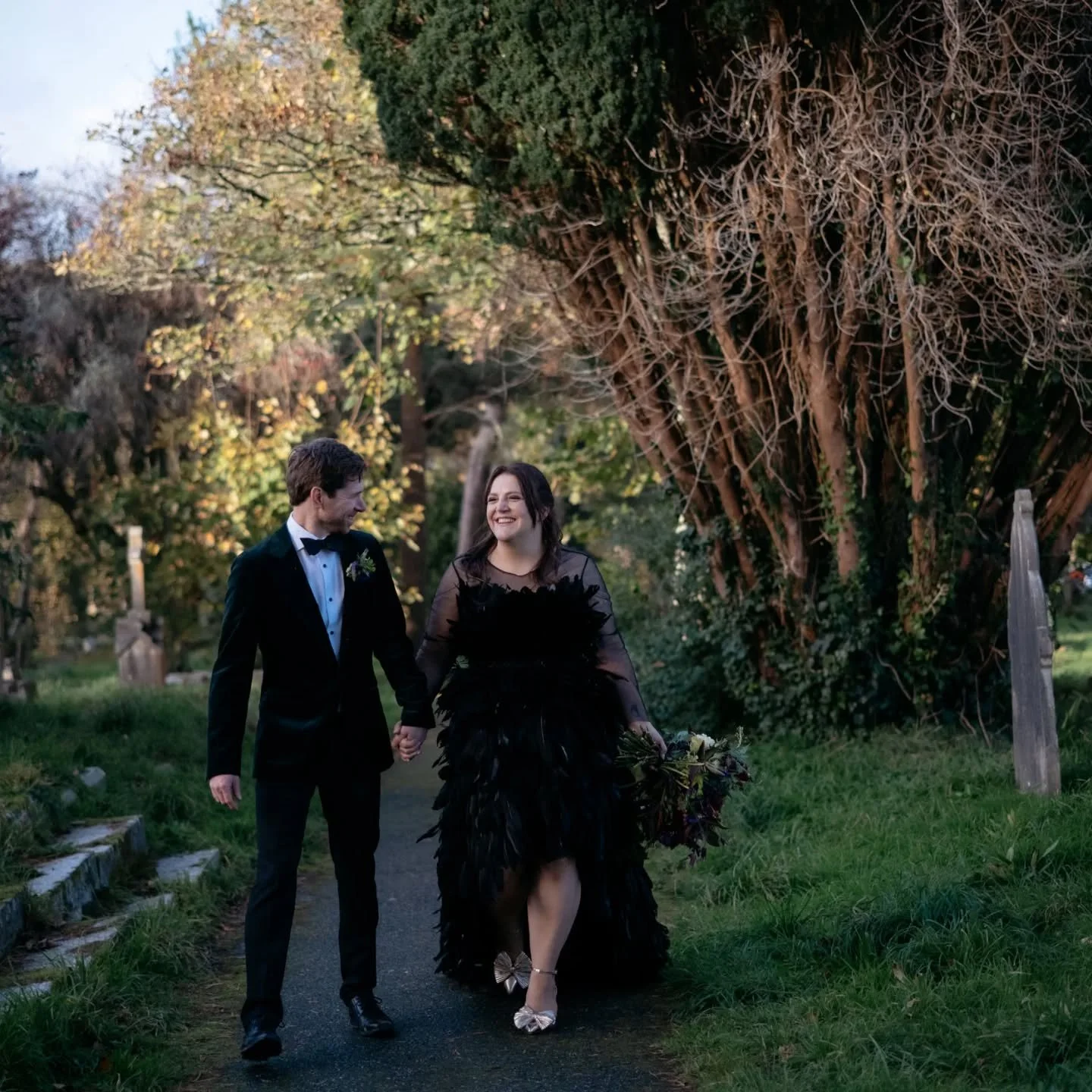 Graveyard shoot on Halloween 🎃  why not.

#weddingincornwall 
#FujifilmPhotography 
#BrideToBe 
#DestinationCornwall 
#WeddingPhotographerCornwall 
#thatdresstho 
#weddingsuit