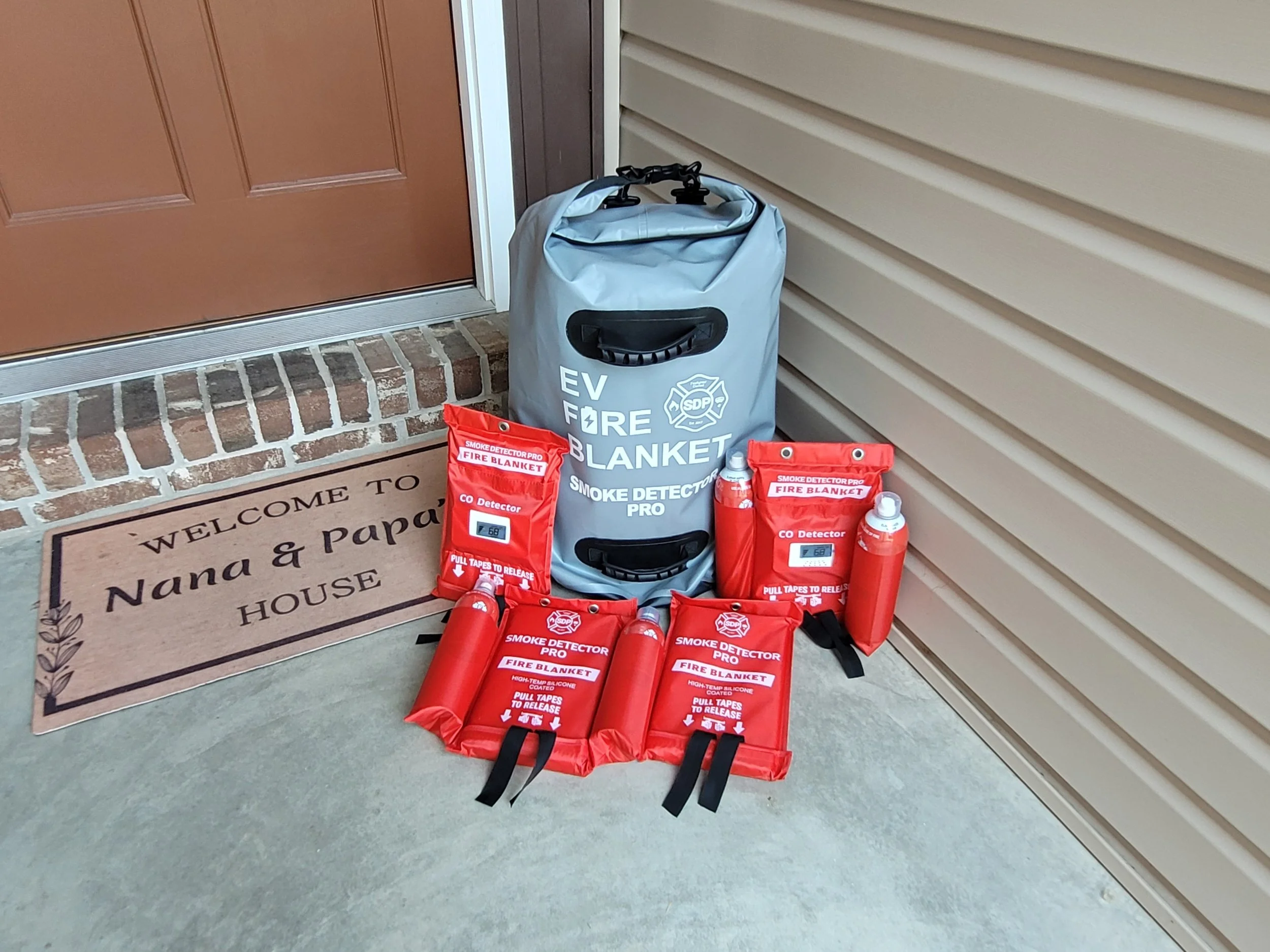 Smoke Detector Pro Fire Blankets 