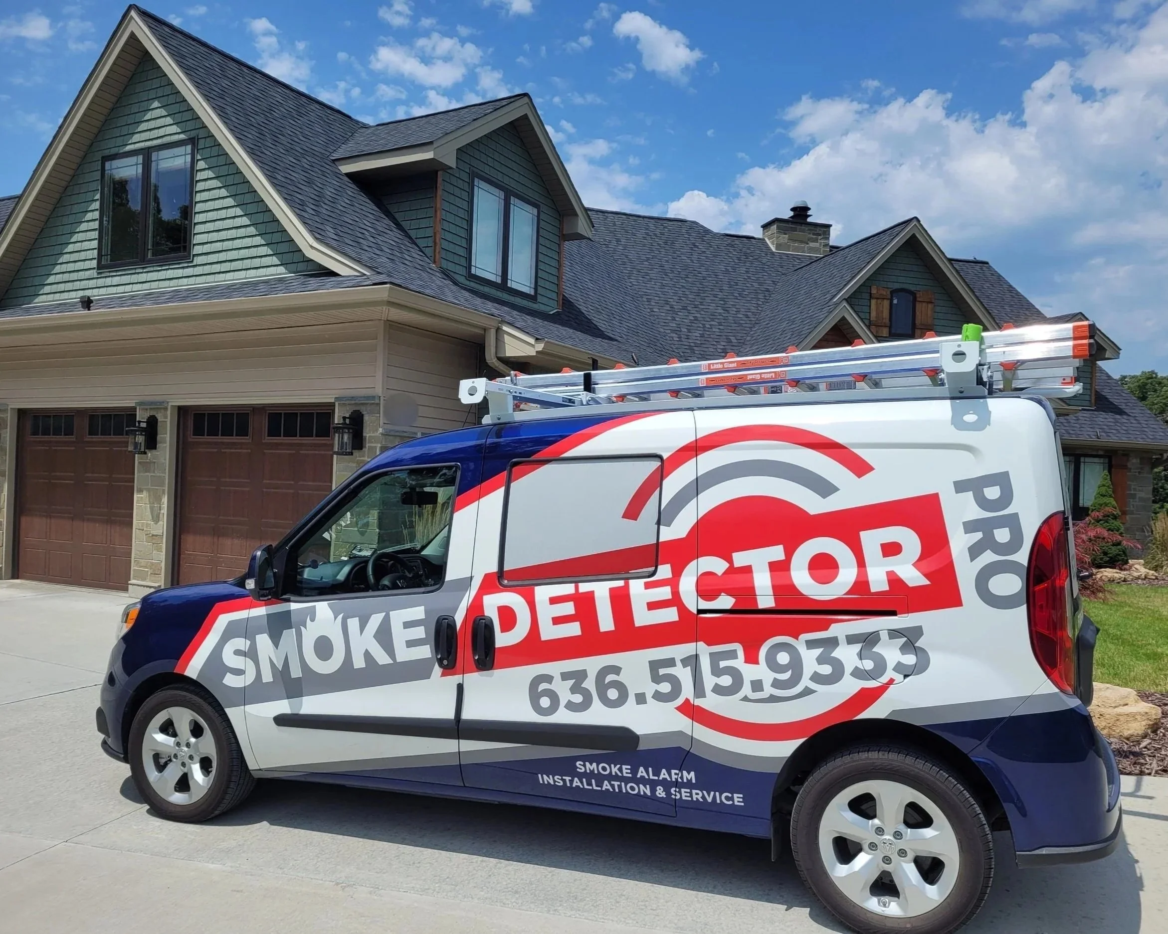 Smoke Detector pro replacing smoke alarms in a home in O'Fallon Mo