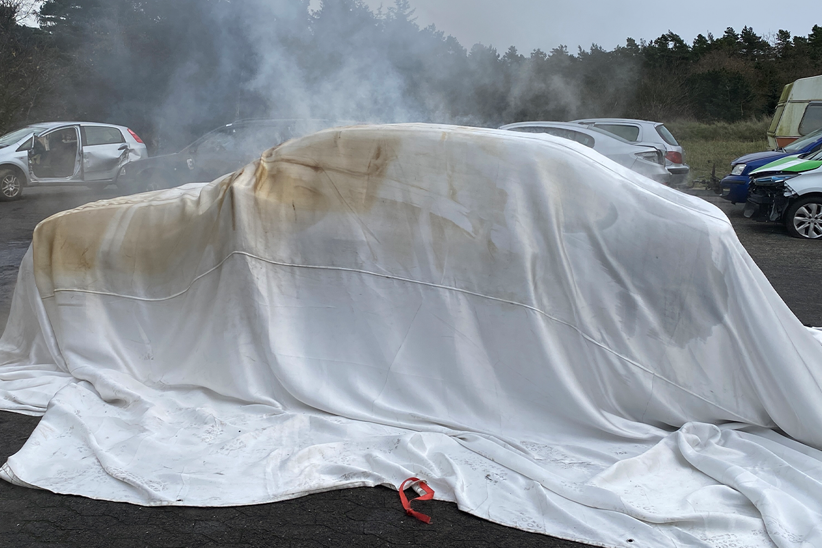 lithium battery fire containment blanket