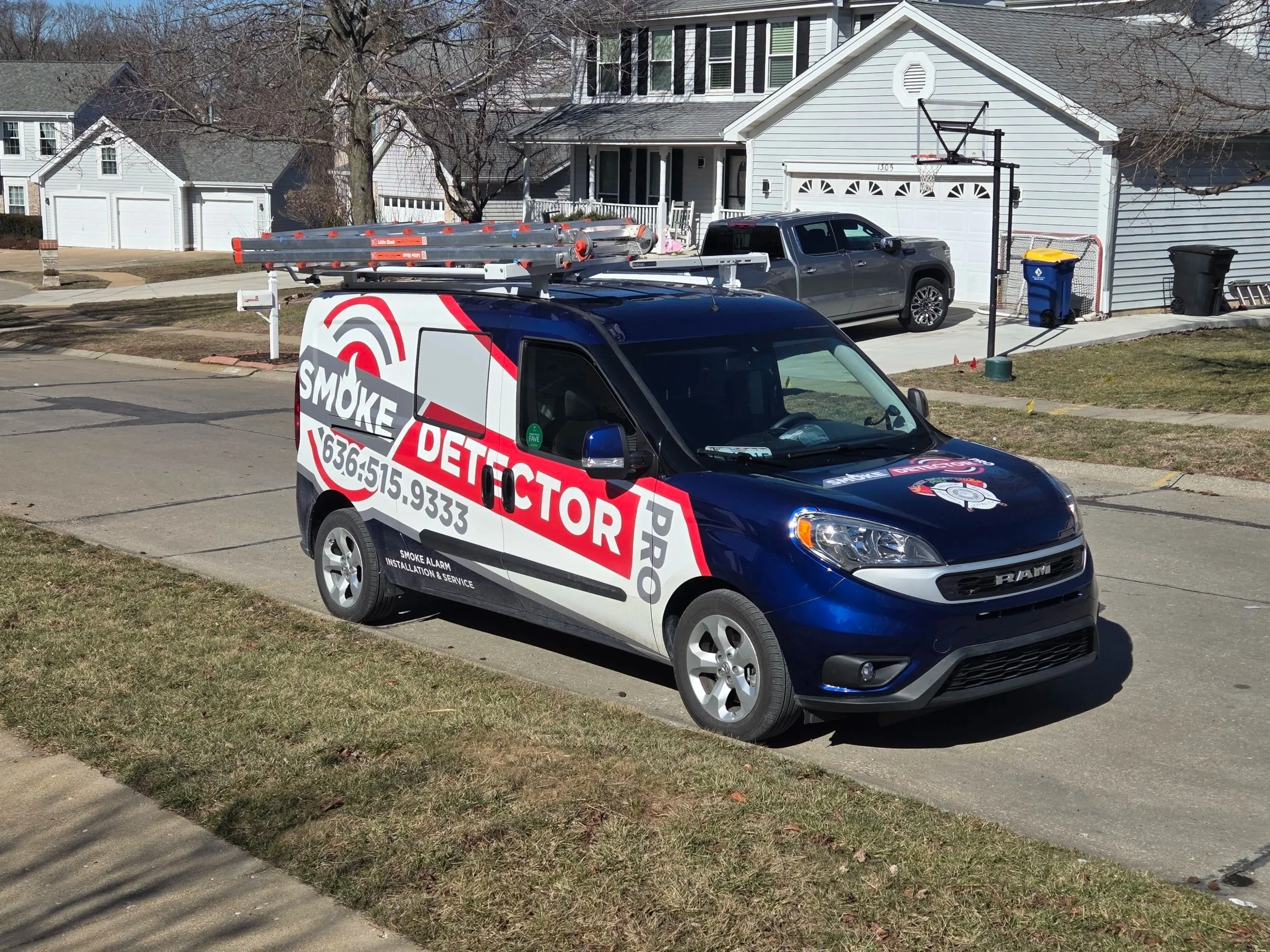 Smoke Detector replacement and service in Creve Coeur MO