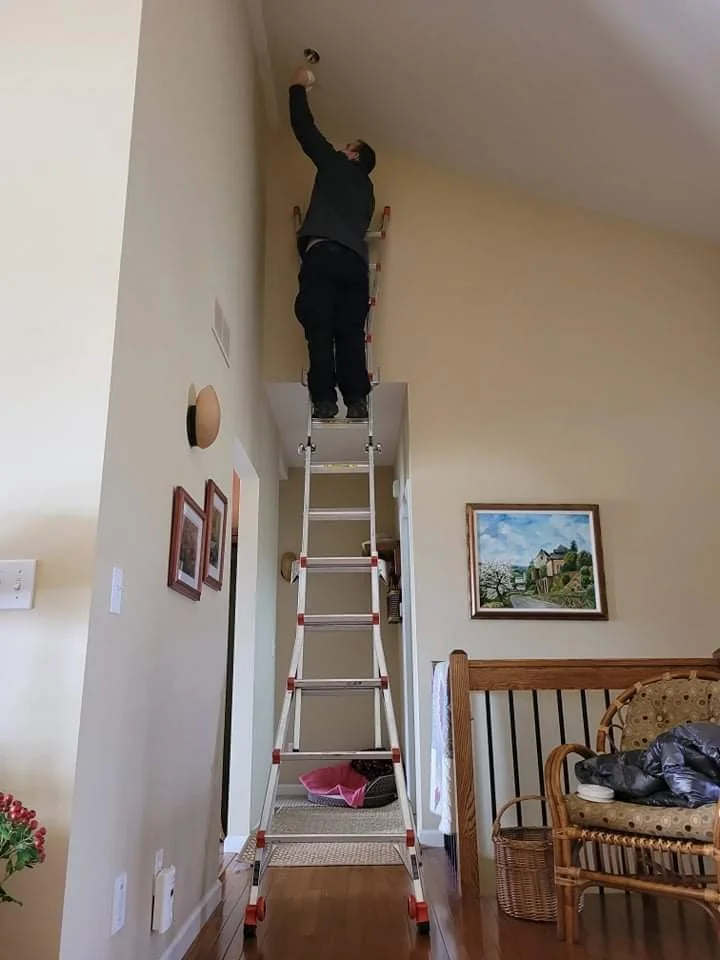hardwired smoke alarm installation in a home in St. Charles MO