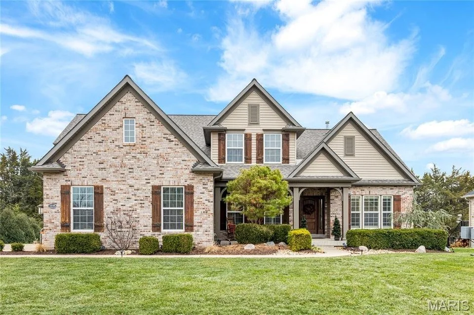 Large home in Chesterfield MO smoke detector replacement