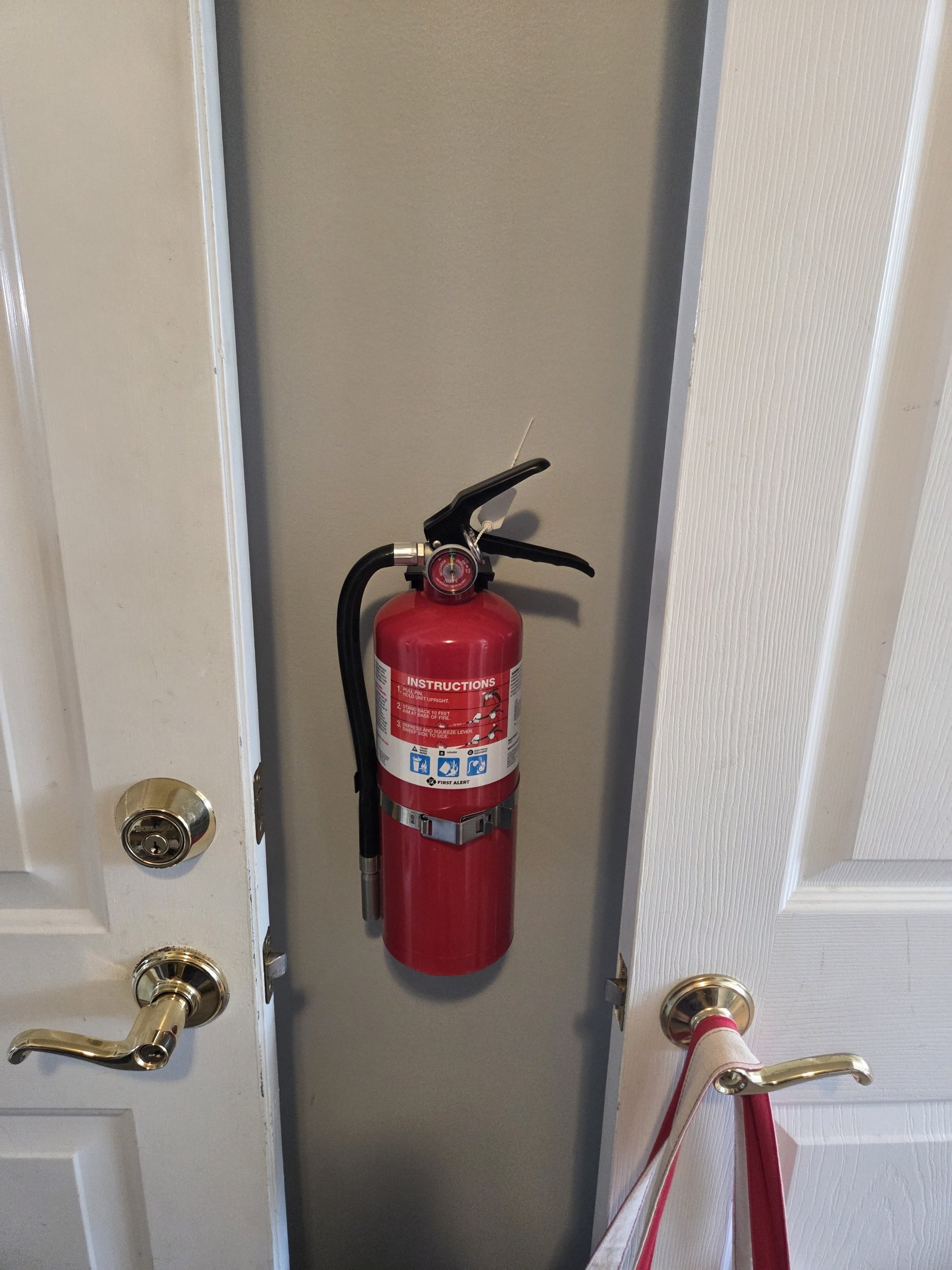Residential home in Saint Charles County MO for fire extinguisher service