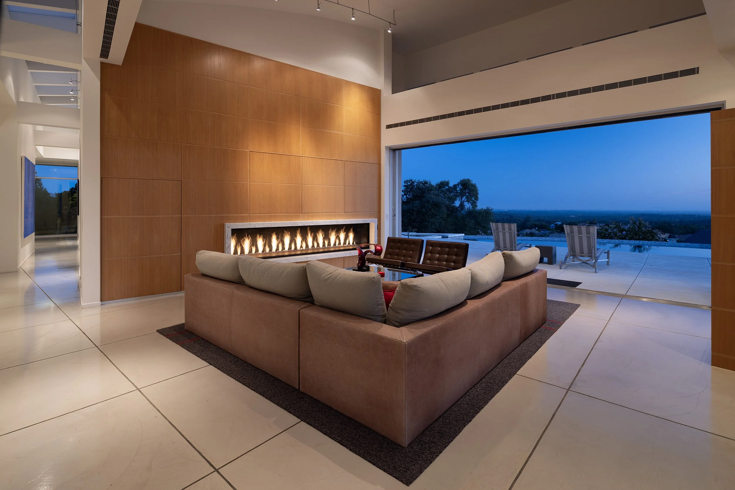 luxury-modern-home-architecture.jpg