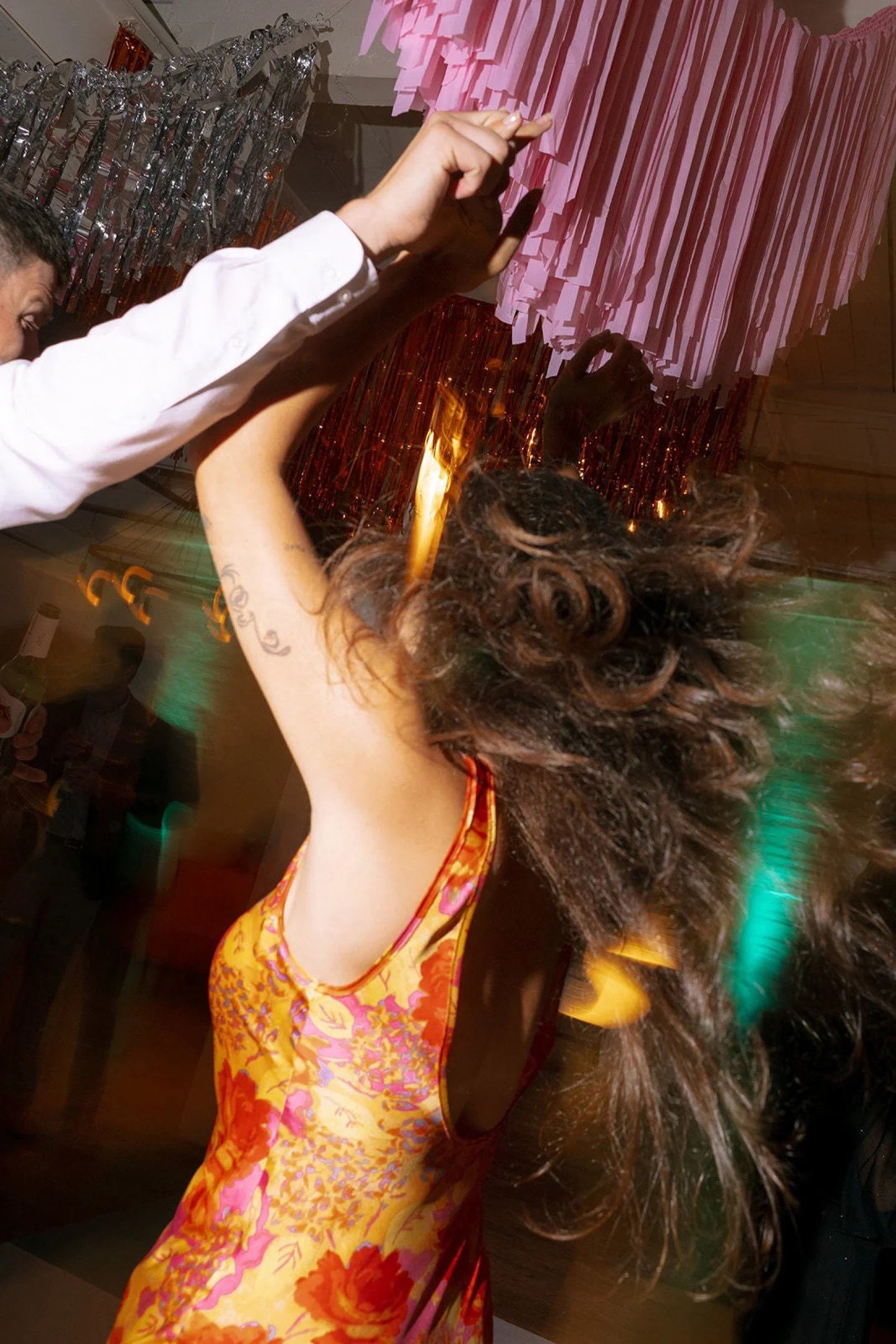 Call us crazy, but we feel strongly that your wedding should feel like the best party you've ever been to - complete with a killer playlist and all your favorite foods! 🍔✨🪩🍸

Planning + Design: @engagedwithnora
Photography: @dianagalay_photo
Venue