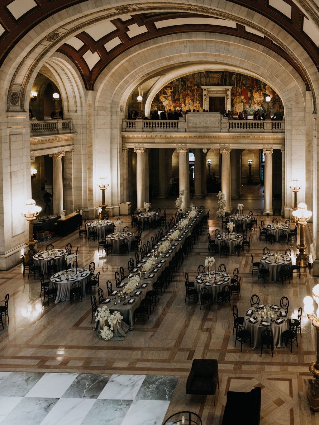 15 shades of gray for Amelia &amp; Brett

This day was so rooted in intention and details. We were so honored to bring this vision to life and leave them with a legacy pattern that they can use for the rest of their lives. 

Planning + Design: @engag