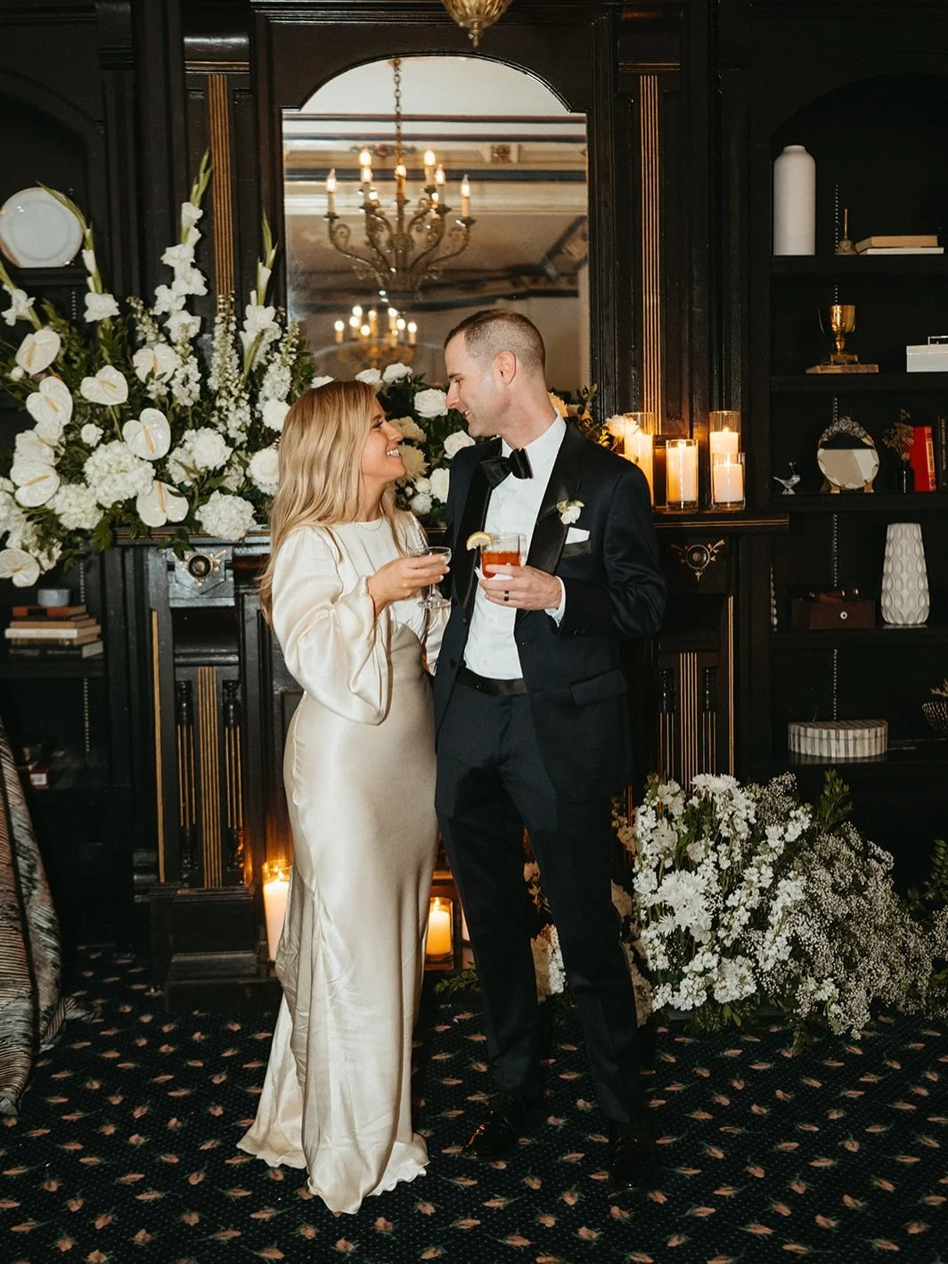 What planning a wedding in 45 days actually looks like:

Day 1: Sign the contract and hop on an Intake + Design call to discuss your priorities, style and preferences
Day 3: Receive your custom mood board
Day 5: Secure your venue and establish overal