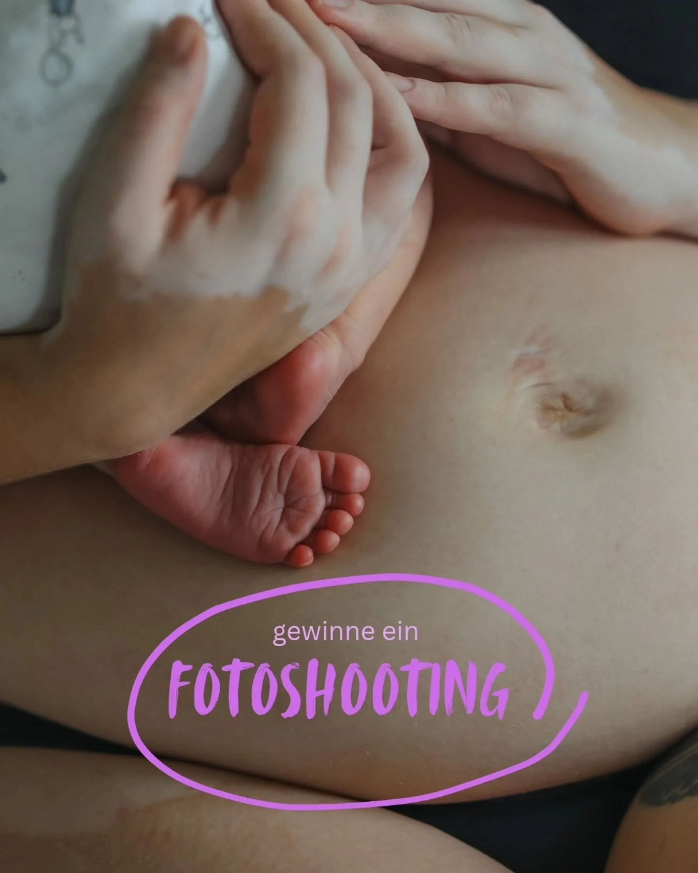 Es ist soweit. 
Ich verschenke Erinnerungsgl&uuml;ck. Seelenbilder. Marmeladenglasmomente. ❤️

Das erste Mal kannst Du ein kleines Shooting bei mir gewinnen. Und damit einen echten Schatz f&uuml;r Dein Familienarchiv.

Schwangerschaft, Baby, Motherho