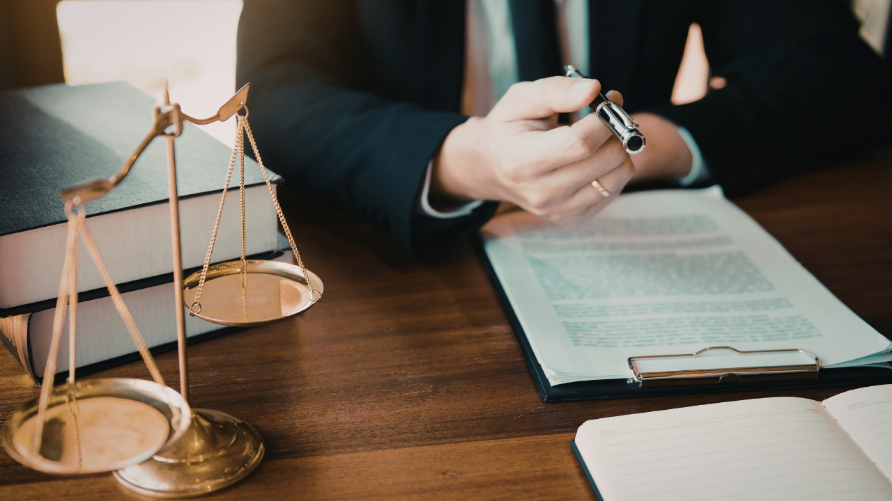 image, direct hire vs contract legal staffing