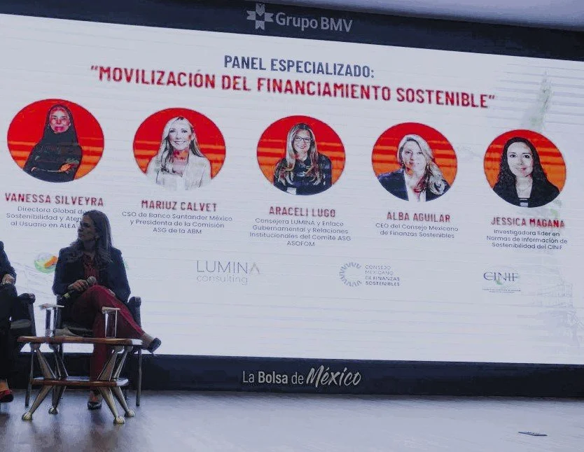 Araceli Lugo participó en panel de ASOFOM Centro