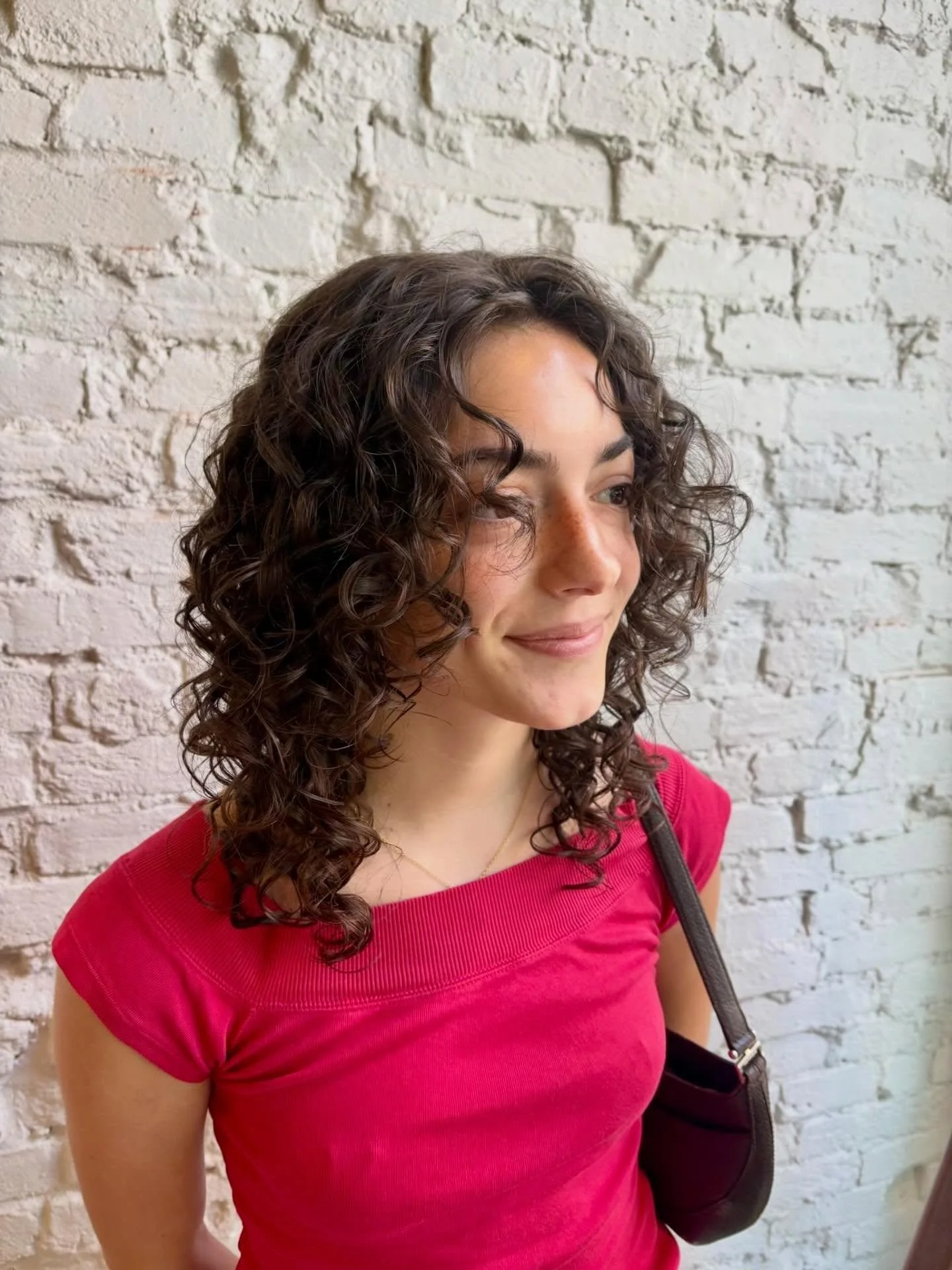 curls by Sam @sami_the_alchemist #curlyhair #alchemy #avedastylist #shag #drycut