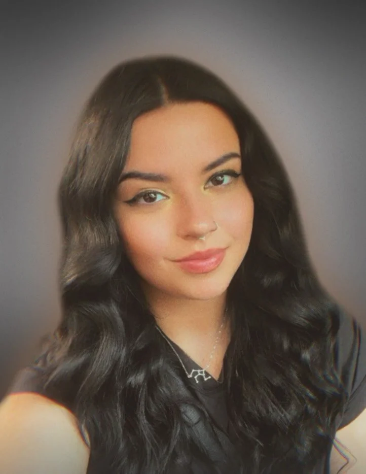 SO excited to announce our NEW stylist Karly @karlythealchemist Karly hails from florida with an extensive knowledge and love for AVEDA color and products. she has 6 years experience behind the chair and is a salon educator. she is offering 1/2 off d