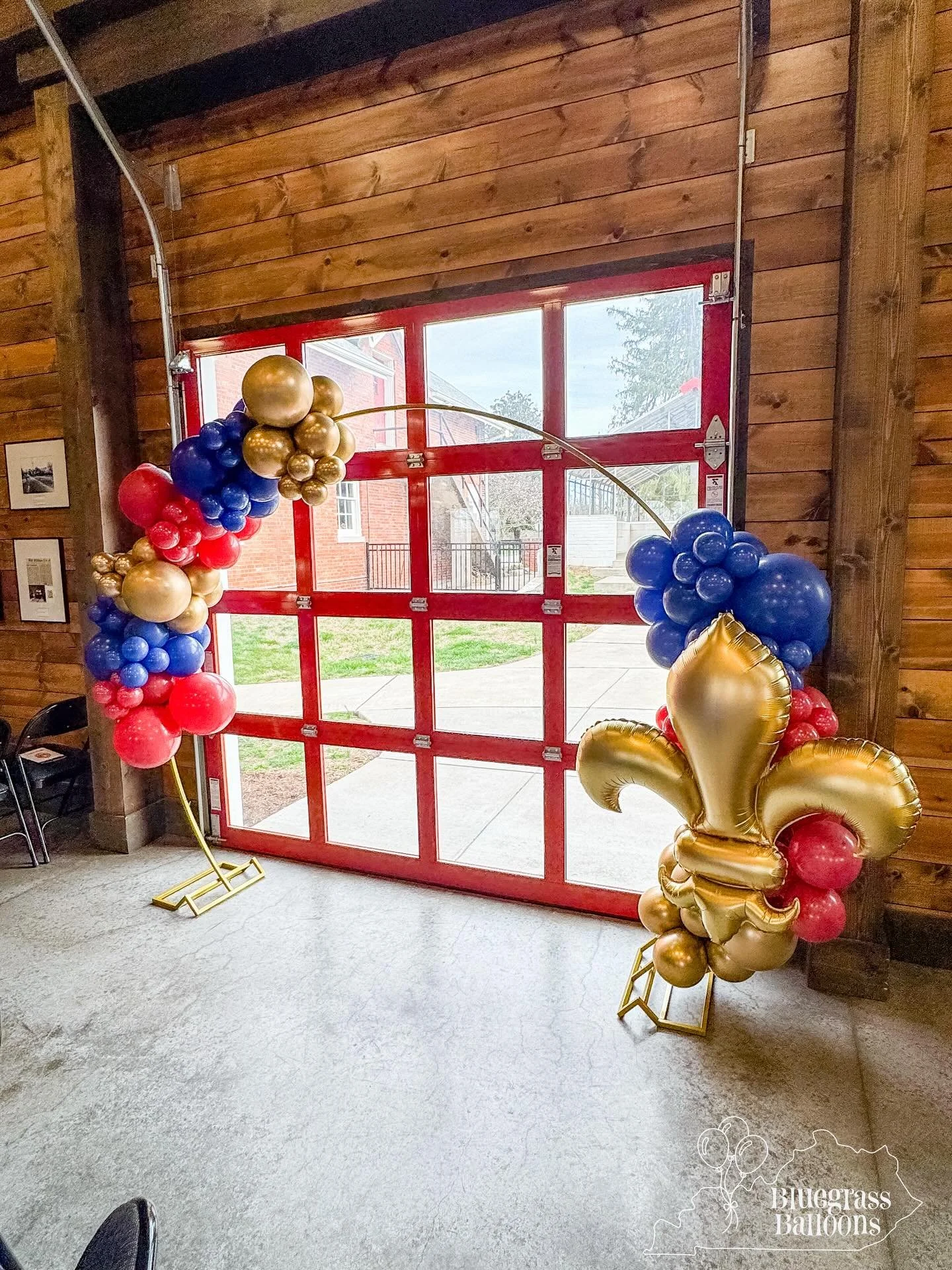 A celebration worthy of the achievement⚜️

Balloon decor for a Boy Scour Court of Honor this weekend. What an honor to help make this milestone extra special! 

#louisvilleevents #louisvilleparty #louisvilleky #balloondecor #bluegrassballoons