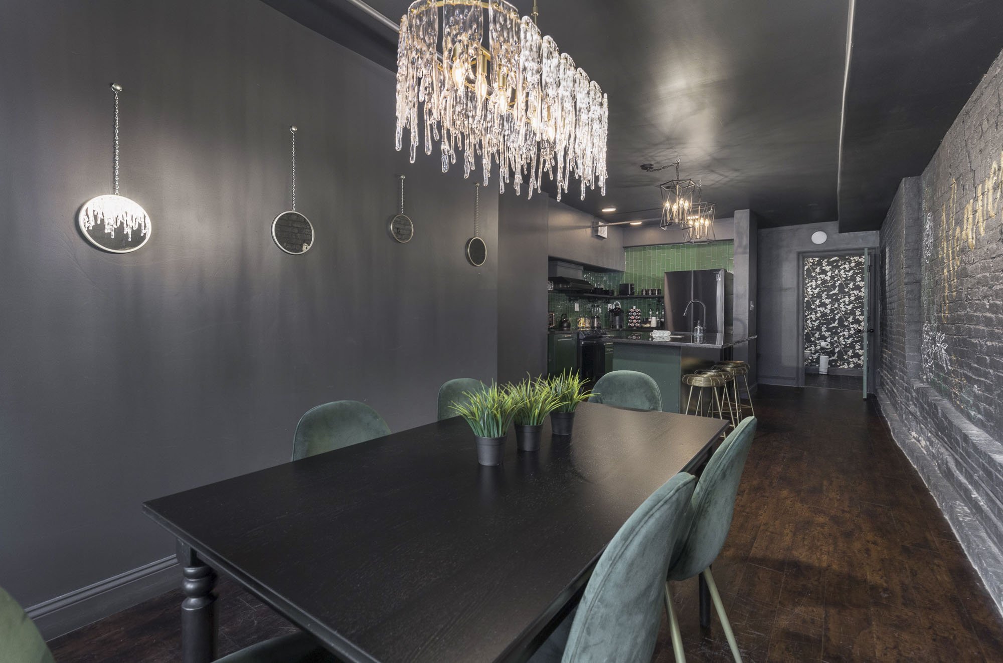 339Main-Suite-01-005.JPG