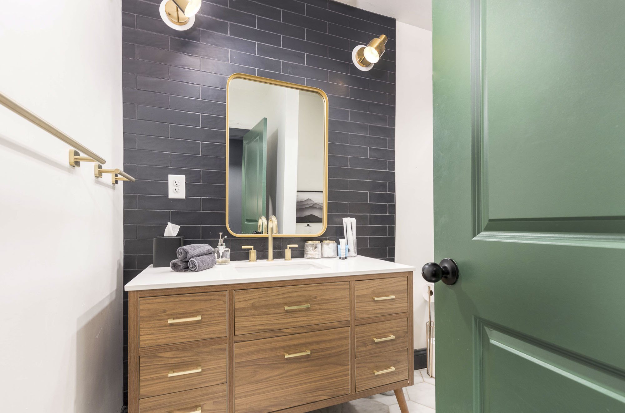 339Main-Suite-01-028.JPG
