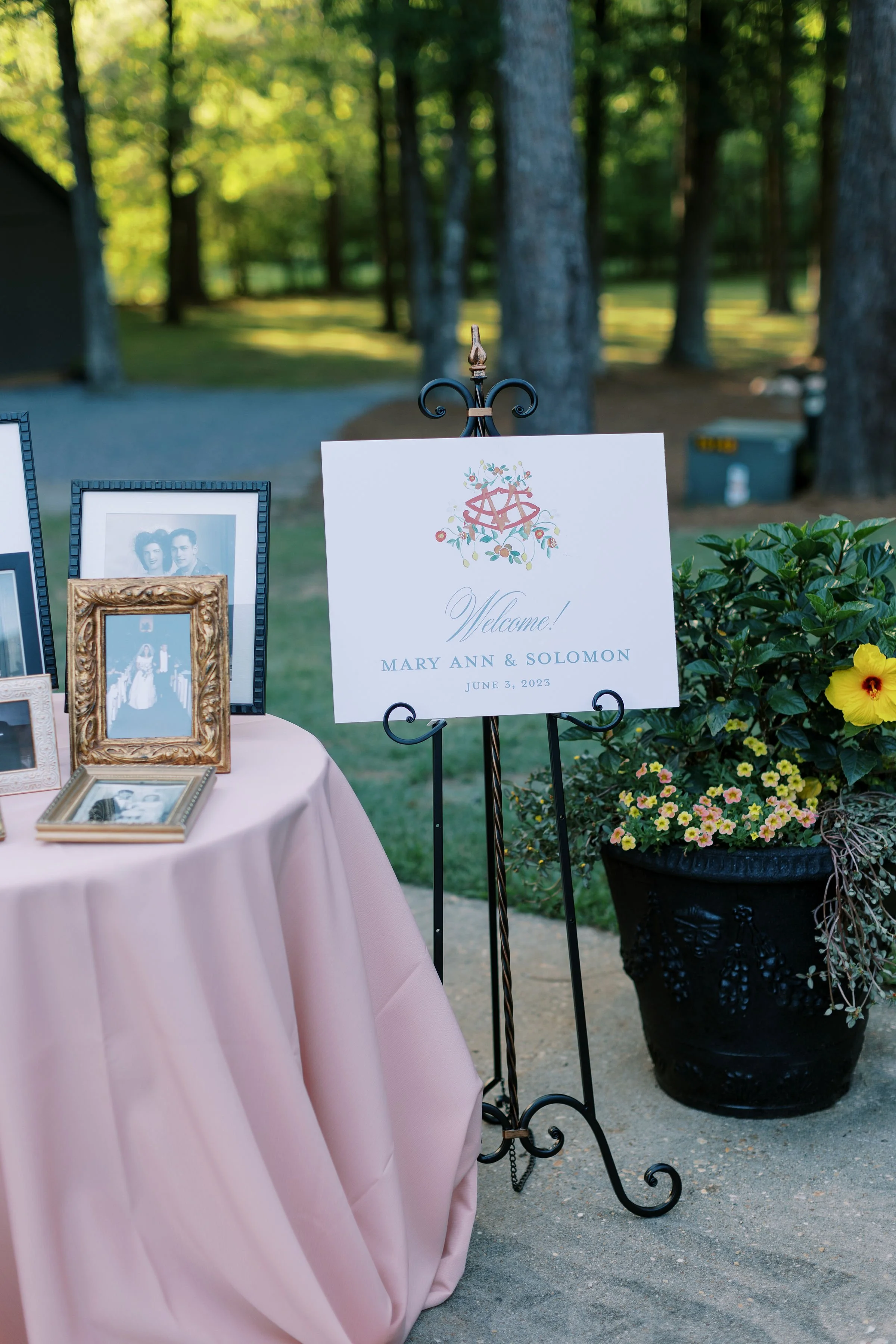 Bespoke Wedding Crest Design