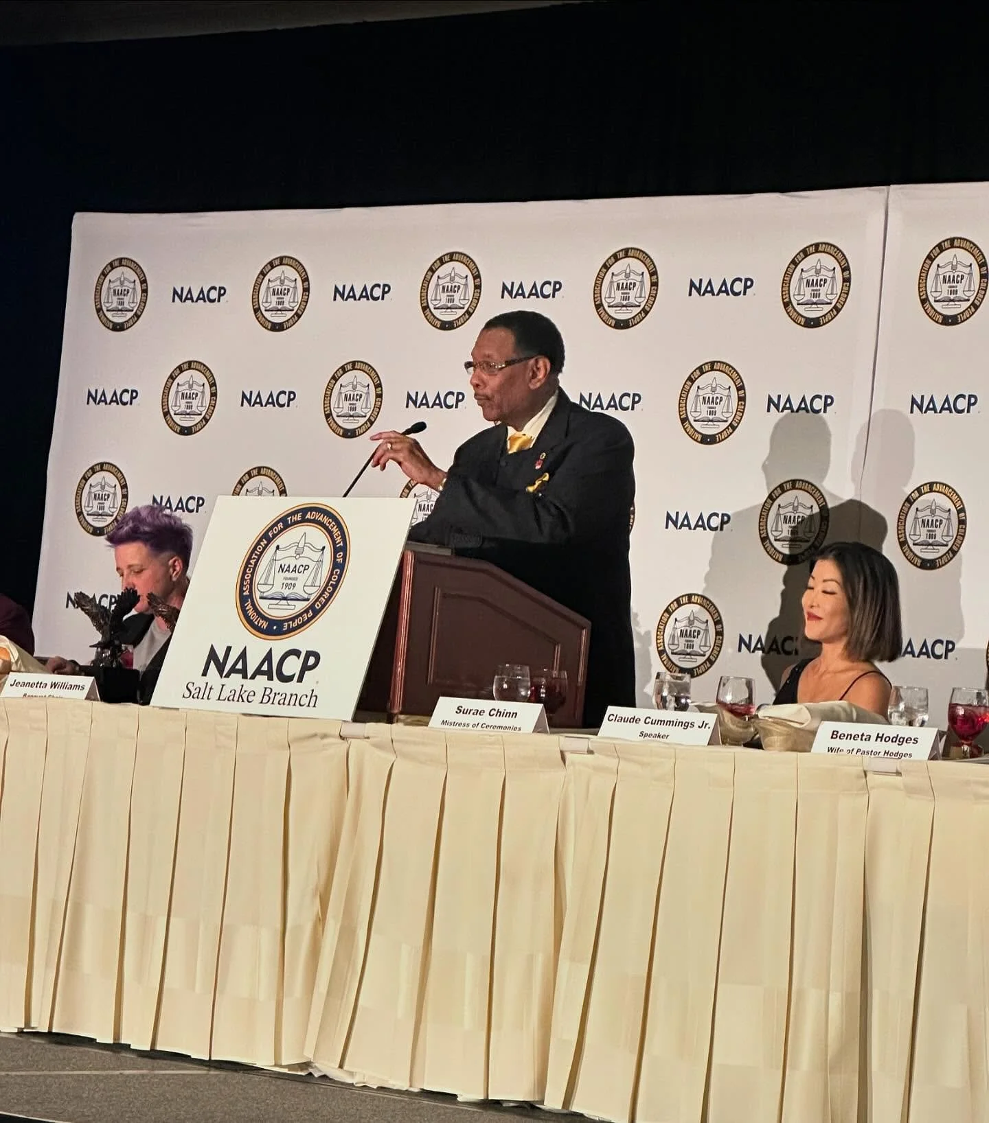 WHEN WE FIGHT, WE WIN!

Members of CWA District 7 gathered at the @naacp Freedom Fund Banquet in Salt Lake City, Utah and had the great pleasure of meeting and listening to CWA National President Claude Cummings Jr.

District 7 locals in attendance i