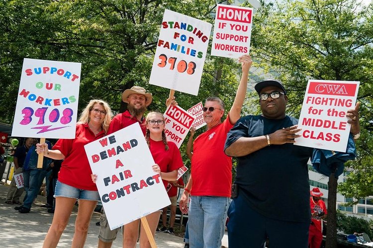 Communication Workers of America — UMW