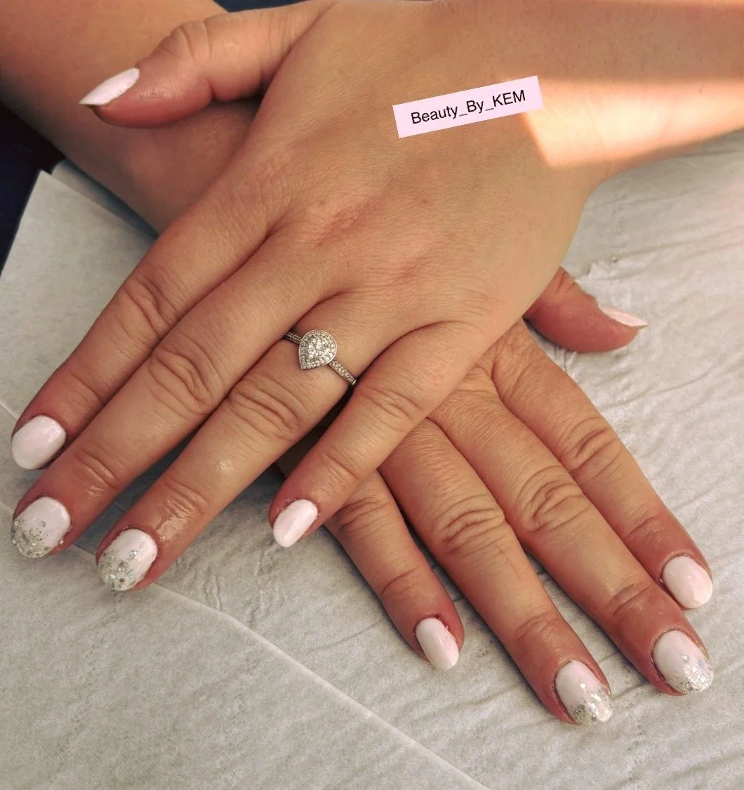 Appointments are available for tomorrow! 💅💆
Kimberley - 10:00, 11:00, 2:30 and 5:00
Emma - 3:00 and 5:00
Rhea - 3:30 and 5:30
Give us a message! Nails by Keira @beauty_bykem
#barnstaple #barnstaplesalon #barnstapledevon #elemis #elemisuk #mass