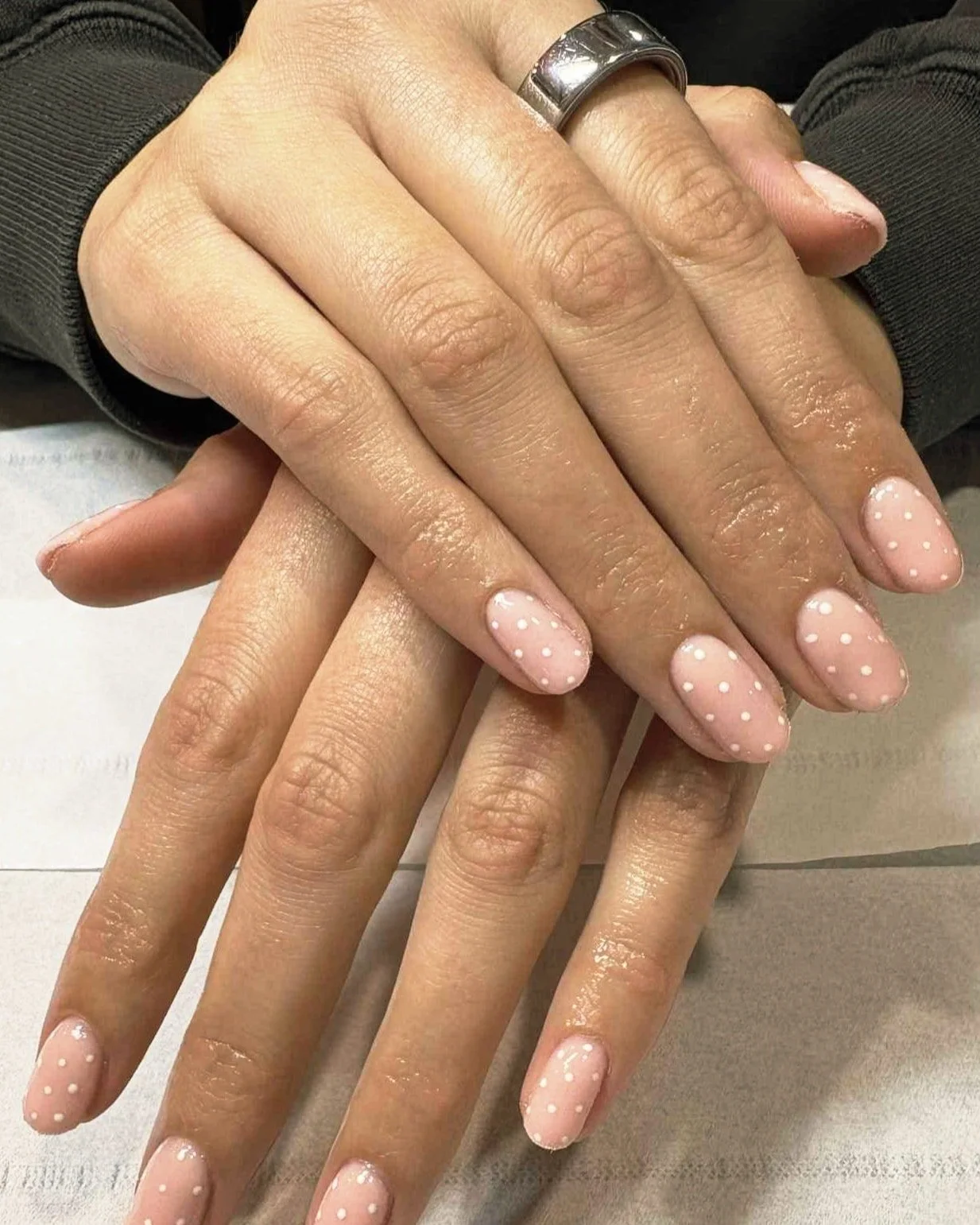 Saturday appointments! 💅💆&zwj;♀️

Keira - 10:45, 11:45, 1:00, 2:00
Emma - 1:45 and 2:45

Give us a message! Nails by Rhea

 #biab #elemispartner #elemis #barnstaple #barnstaplebusiness #sportsmassagetherapist #barnstapledevon #opi #beautysalon #las