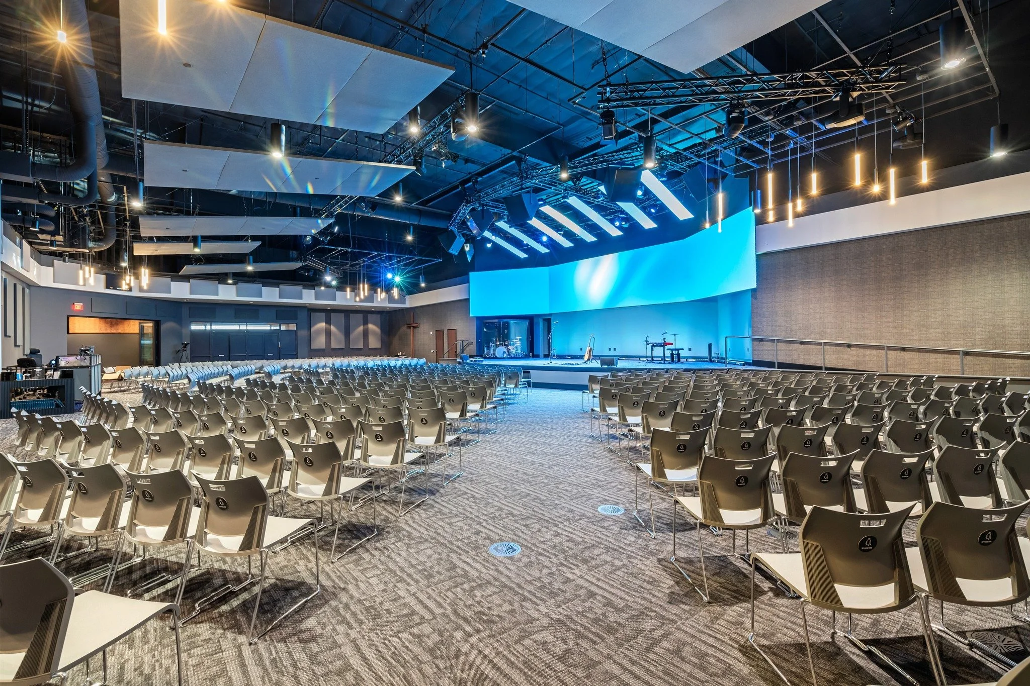 PROJECT COMPLETE. A LANDMARK REBORN IN GRANTS PASS.

The formerly anticipated Flying Lark Casino is now officially transformed into @rivervalleychurch . 

This project is more than a conversion. It&rsquo;s a shift in what this space means to Grants P