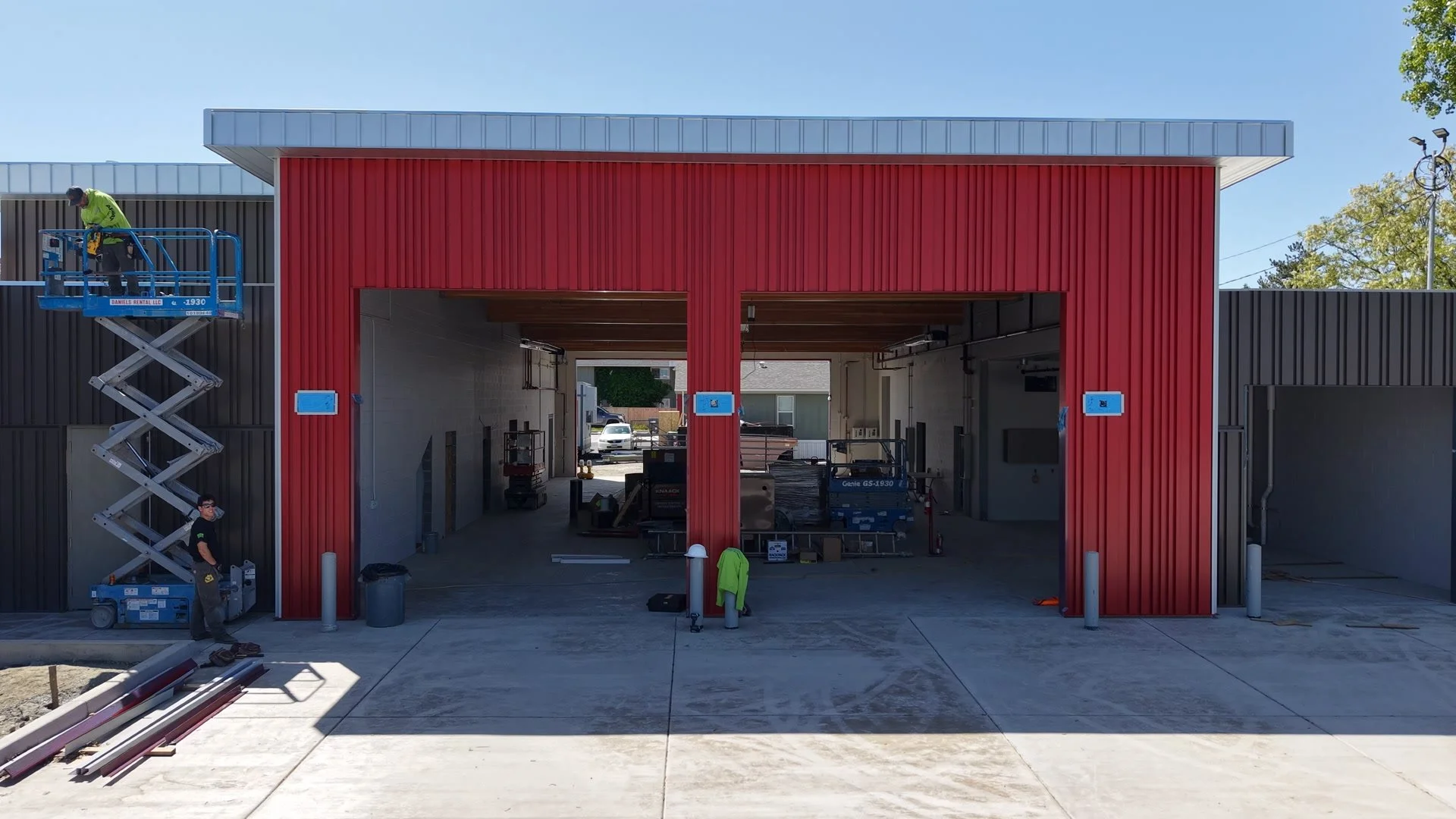 🔥🚒🚒 As fire season officially begins today across Southern Oregon, we&rsquo;re proud to be making progress on the new @medfordfiredepartment's Fire Station #15, a project that will support the firefighters and first responders who help protect our