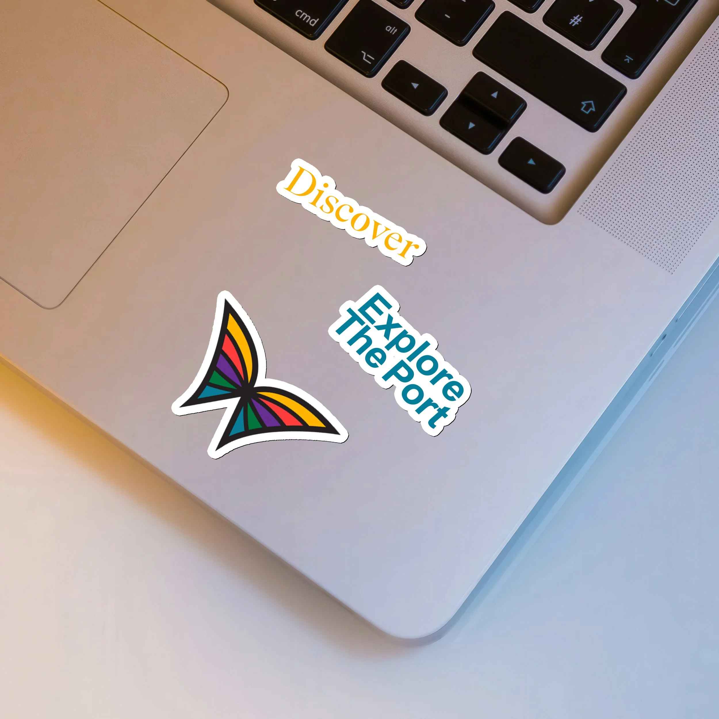 Sticker-Laptop-Mockup.jpg