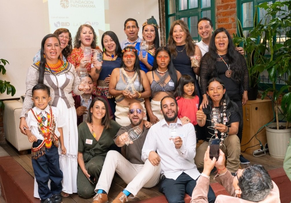 Celebramos a los 10 ganadores de la primera convocatoria de #PachaEmprende 🌱✨

El 11 de diciembre, vivimos una jornada inolvidable junto a emprendedores amaz&oacute;nicos, aliados, mentores y autoridades que comparten un mismo prop&oacute;sito: prom