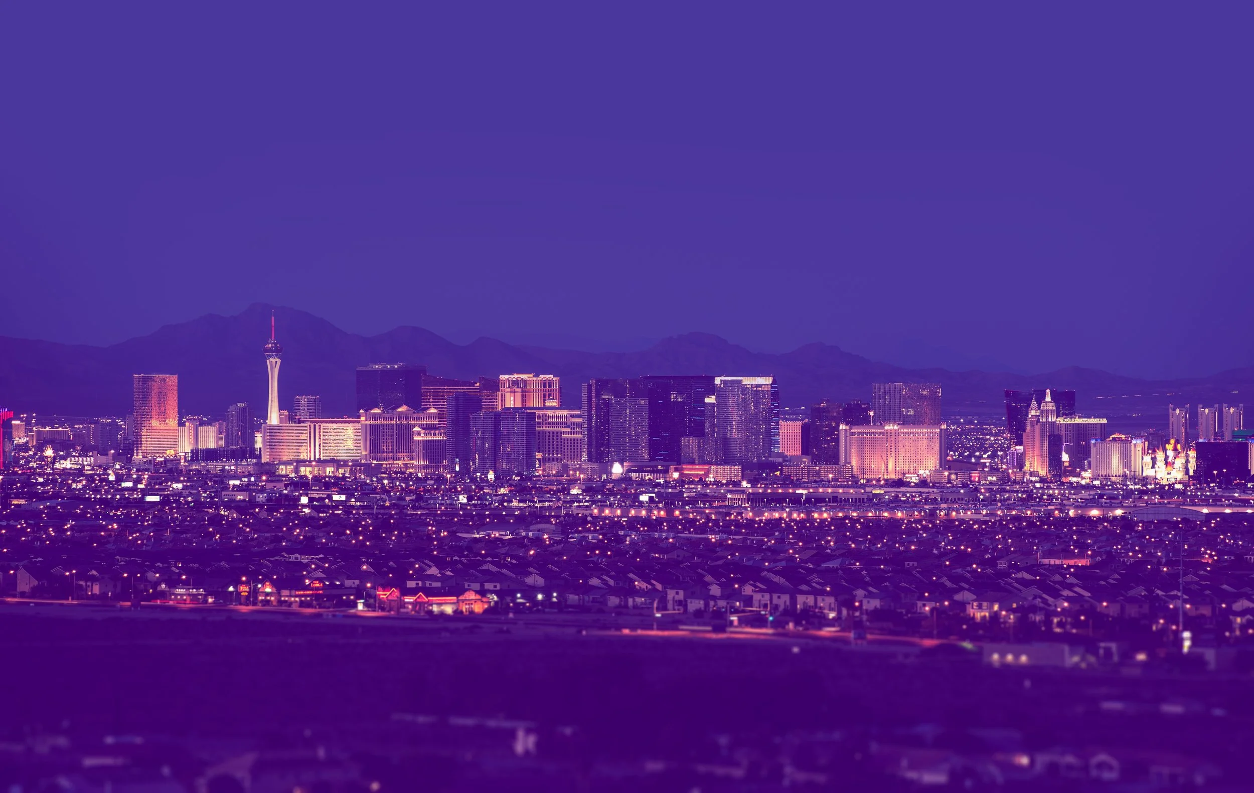 las-vegas-cityscape-at-night-2023-11-27-05-31-15-utc.jpg