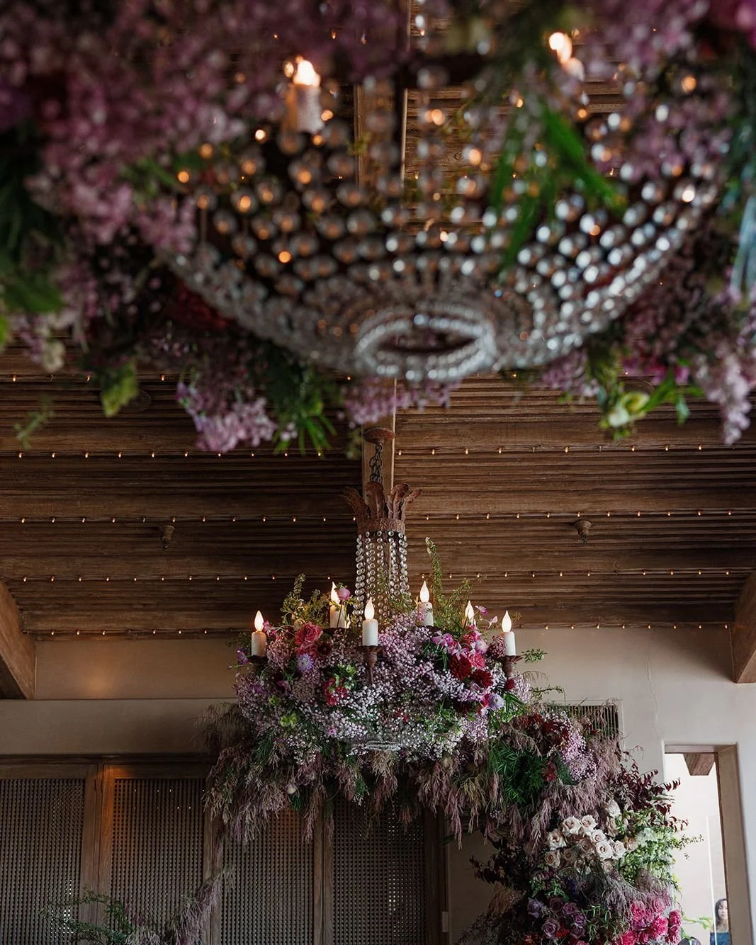 She said yes&hellip; to the vibe 💍
Intimate weddings, milestone dinners, celebrations that feel personal, not cookie-cutter. Classic space. Modern energy. Main-character moments only. Contact us to learn more about making Wally's your buyout venue f