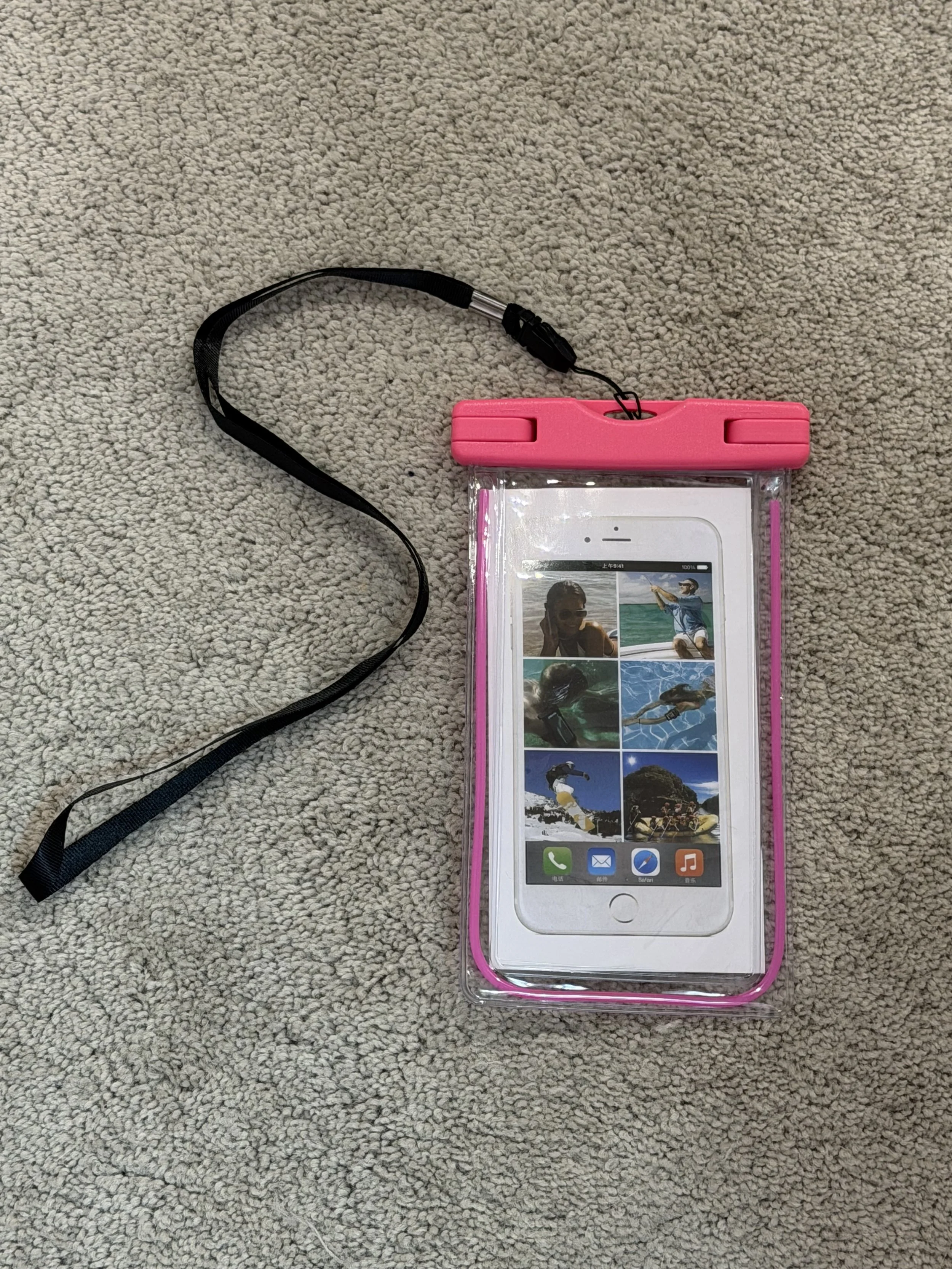 Waterproof phone case - pink