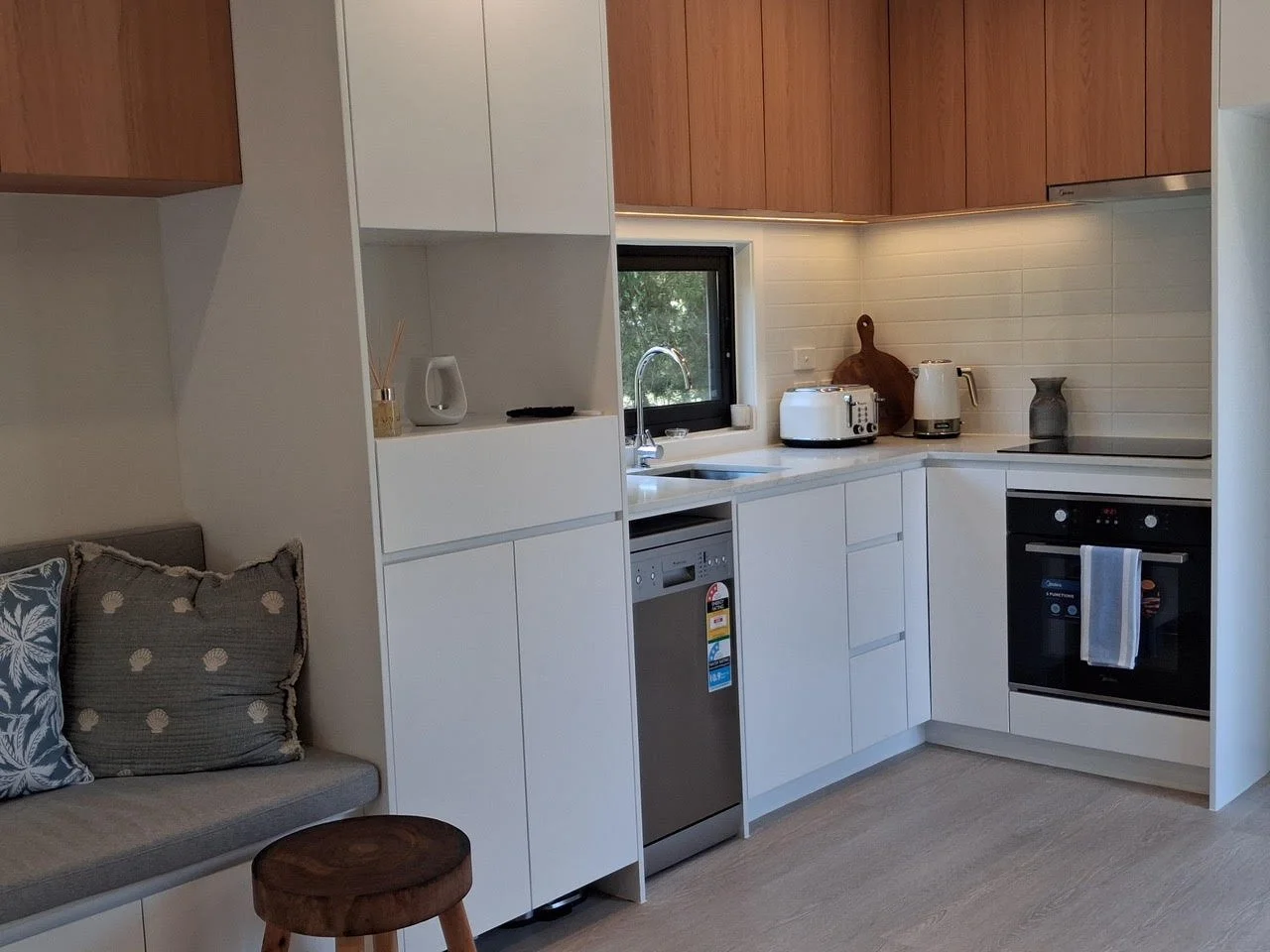 AH105 Kitchen and couch.jpg