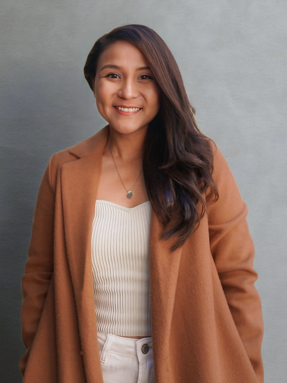 Ysabel Headshot 2 Edited.png