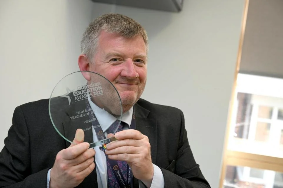 Duncan Morrison - Award.jpg