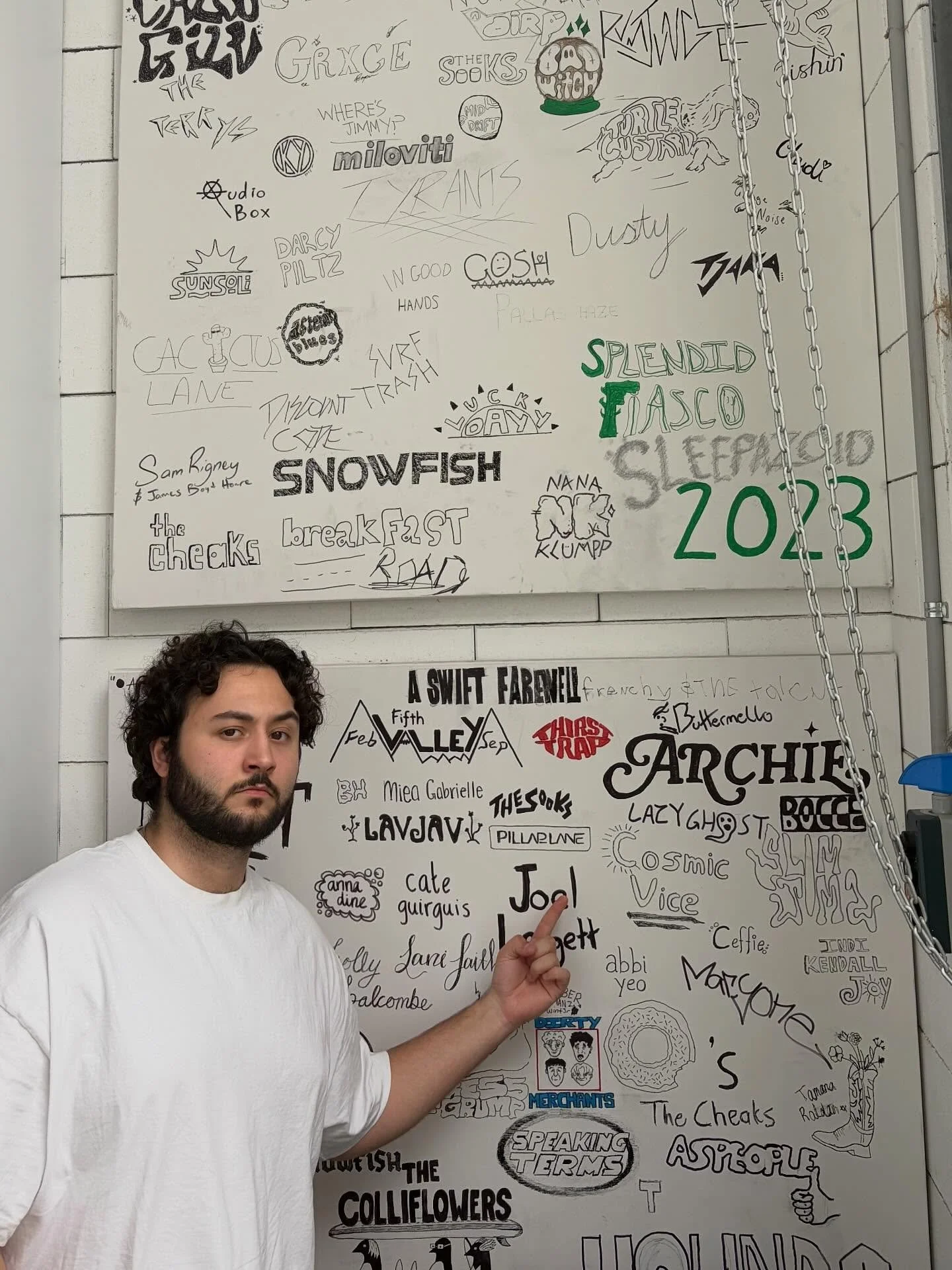 New choons done diddly recorded 🎸 Get your ear holes ready 👂