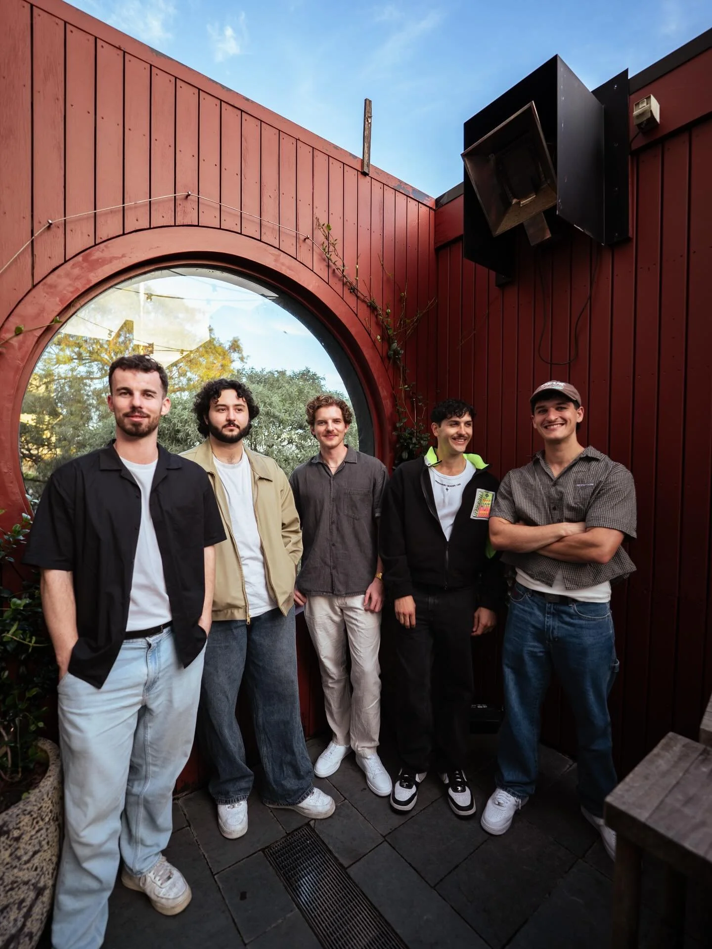 Supporting @playlunch_ on the 2nd of May in Sydney 🤯

Gonna be biblical. See u there