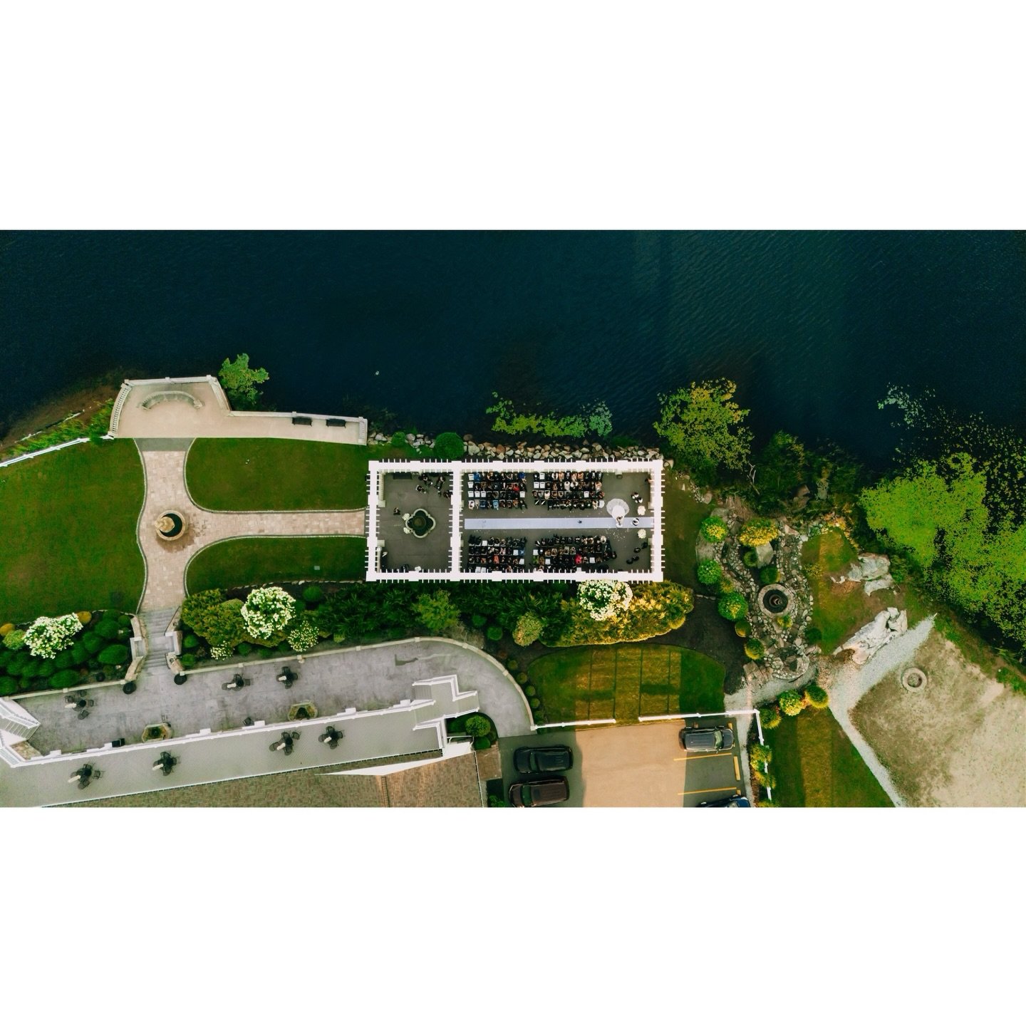 2025 recap. Moments that mattered, even when they weren&rsquo;t posted.✨📸🤎

#2025 #recap2025 #weddingphotographers #drone #haitianphotographer