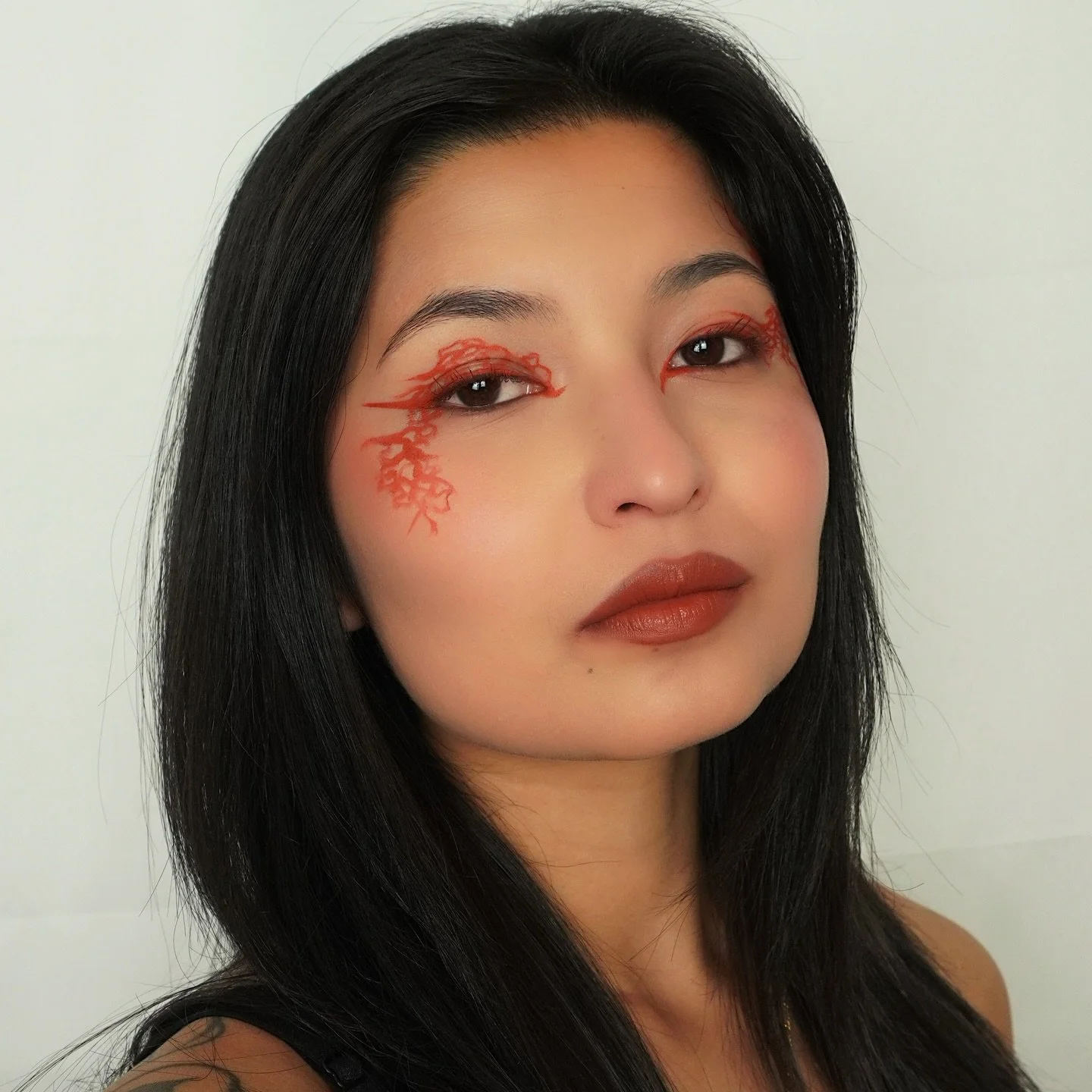 Another look inspired by Chanel Cruise 26&rsquo; by @matthieu_blazy . Really loving this collection. Comment below what I should do next💕

Using @danessamyricksbeauty

#dmbfamily #nycmakeupartist #chanelcruise #matthieublazy