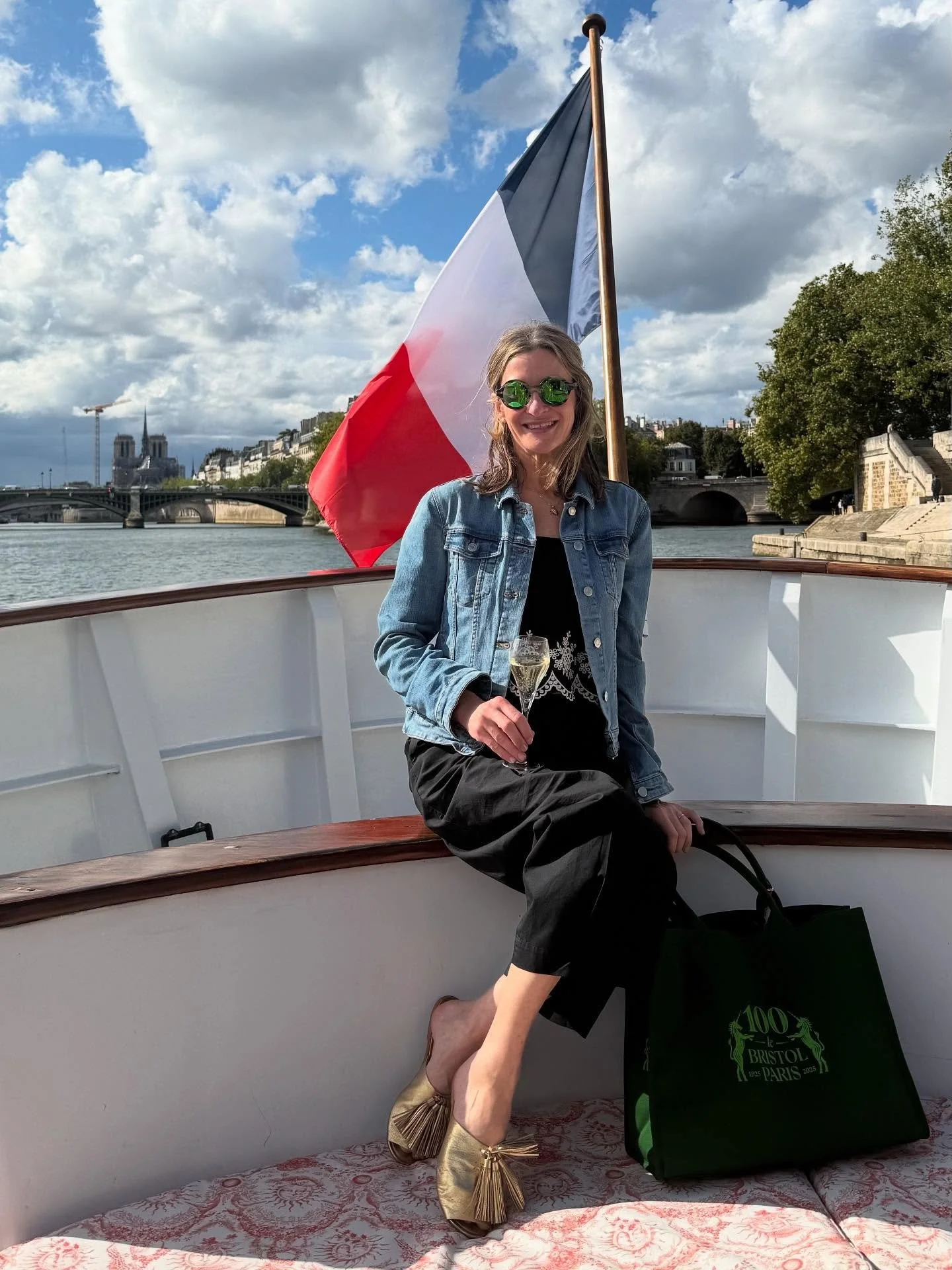 Paris: always a good idea

Paris avec @lebristol in celebration of their milestone 100th anniversary: the BEST IDEA!!

🥂🥂🥂

Merci for including me in such a special few days, it was a joy and an honor to be there and to represent the @smartflyer c