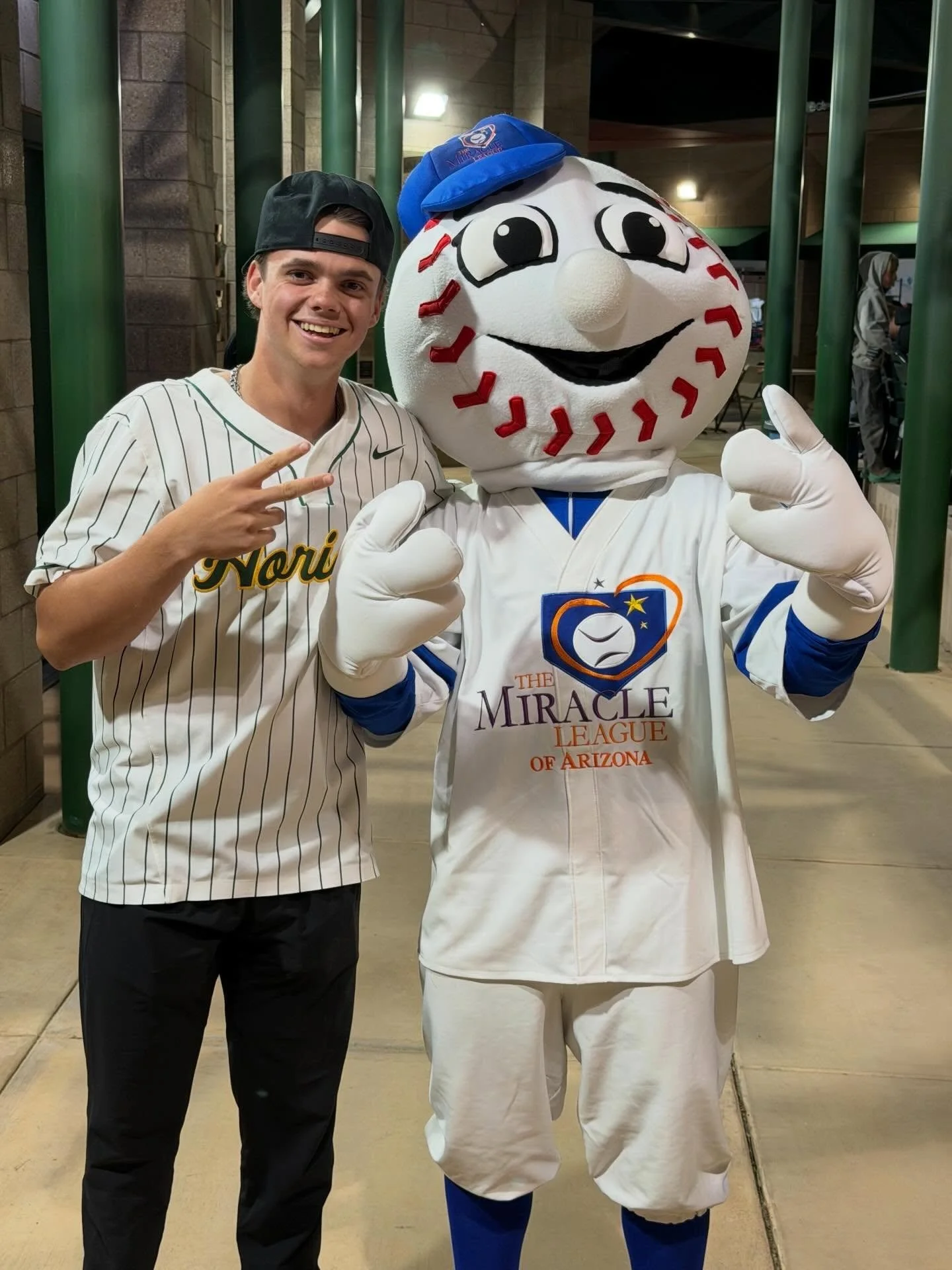 The boys from @husky_baseball_ paid a visit to @miracleleagueaz tonight to get some work in with a strong group of amazing athletes on the diamond 💪. Giving back to the community is part of our mission, and we couldn&rsquo;t be prouder to be a part 