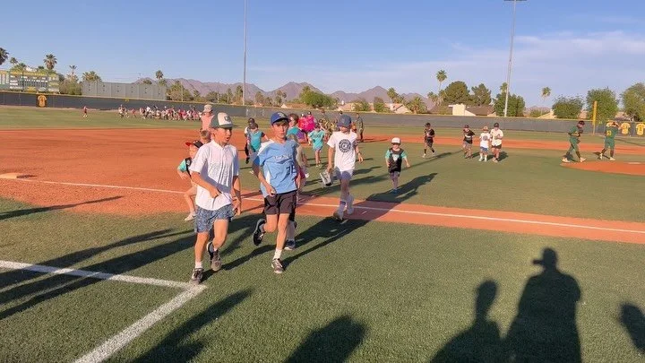 Shout out to all the kids who made our Husky Baseball Youth Night a huge success! Thank you to everyone for being part of an amazing community event and a 10 inning win for the Huskys!