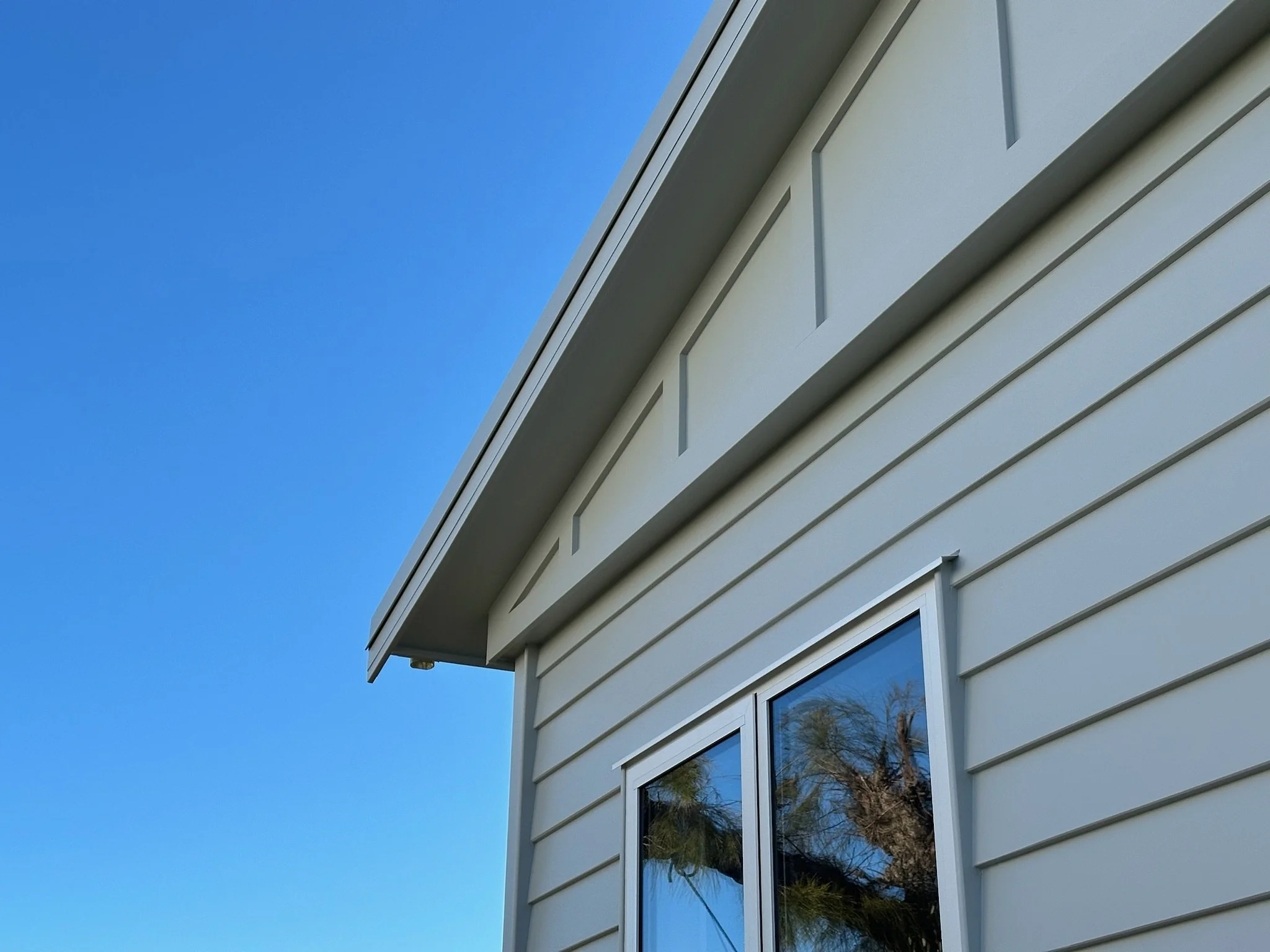 FULL RE-CLAD ON 1950's HOME 